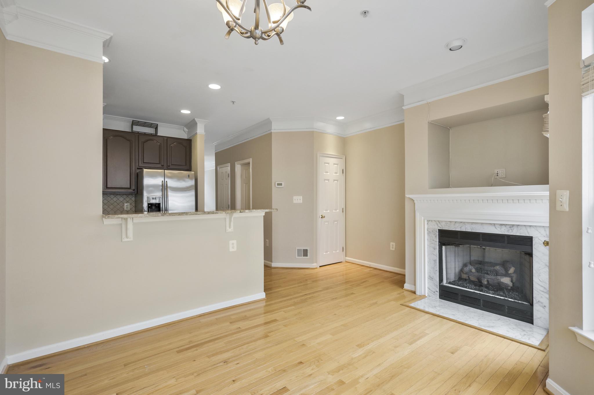 CAMERON STATION - Residential Lease