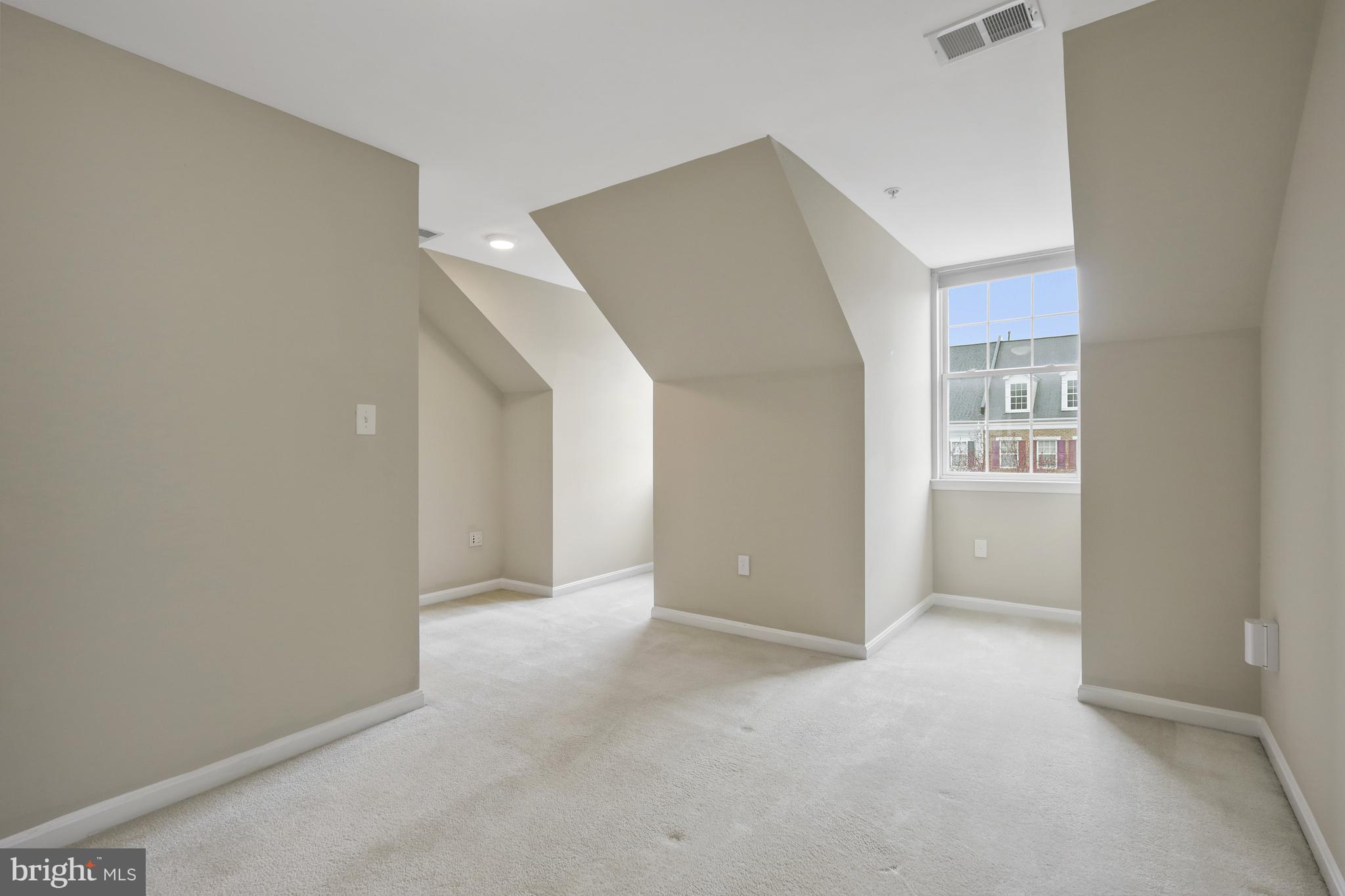 CAMERON STATION - Residential Lease
