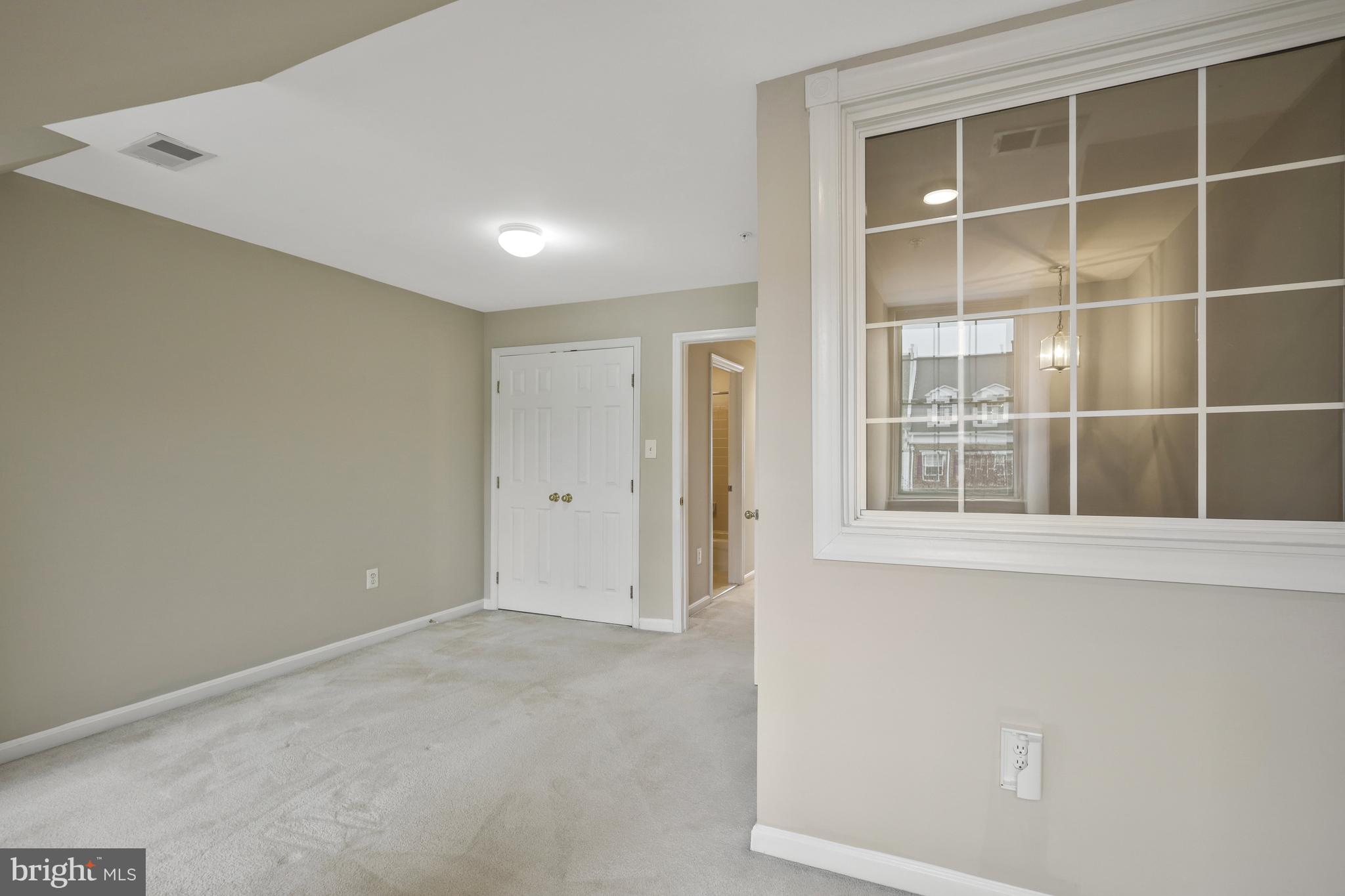 CAMERON STATION - Residential Lease