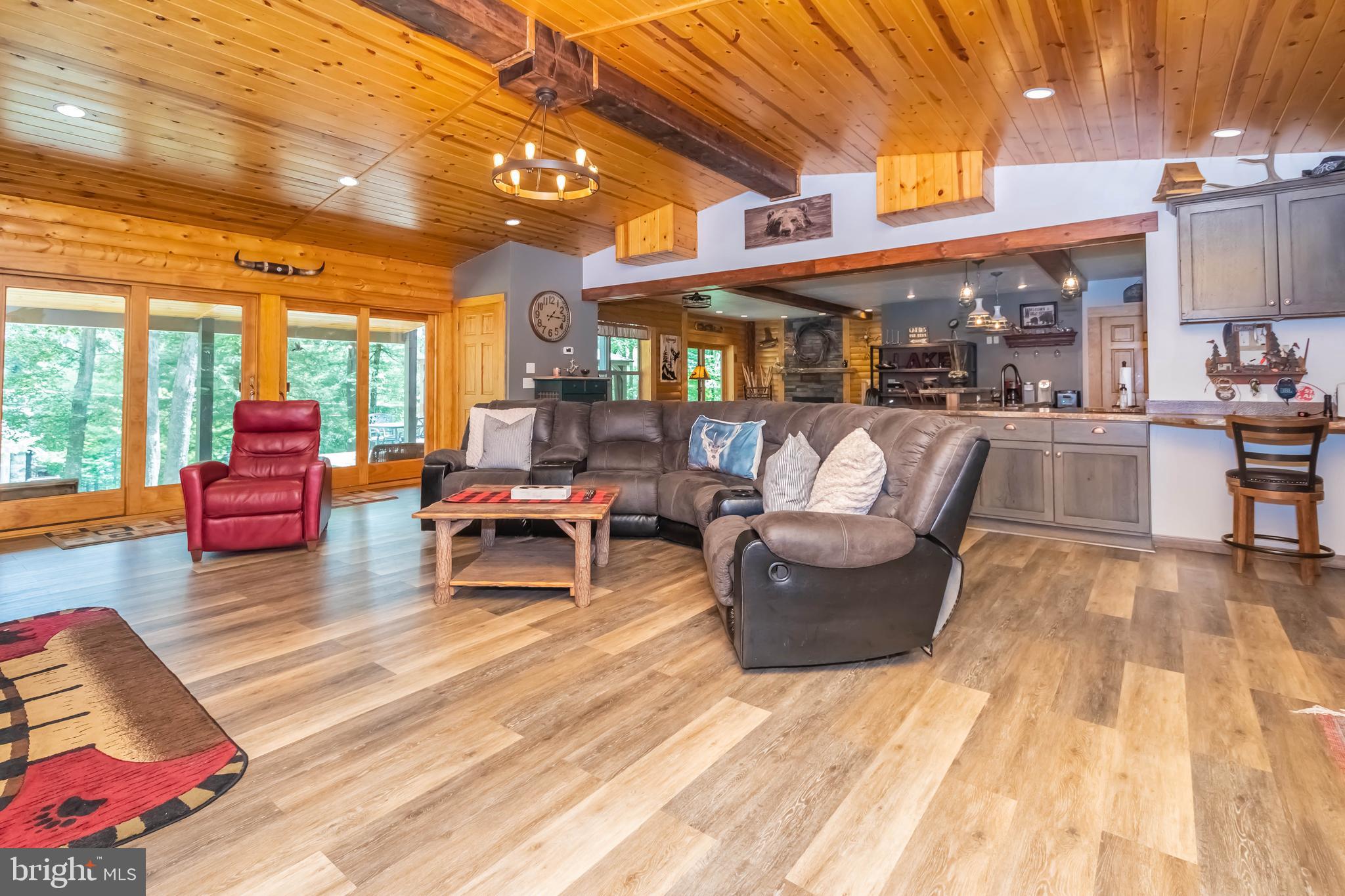 WHITE OAK - Residential