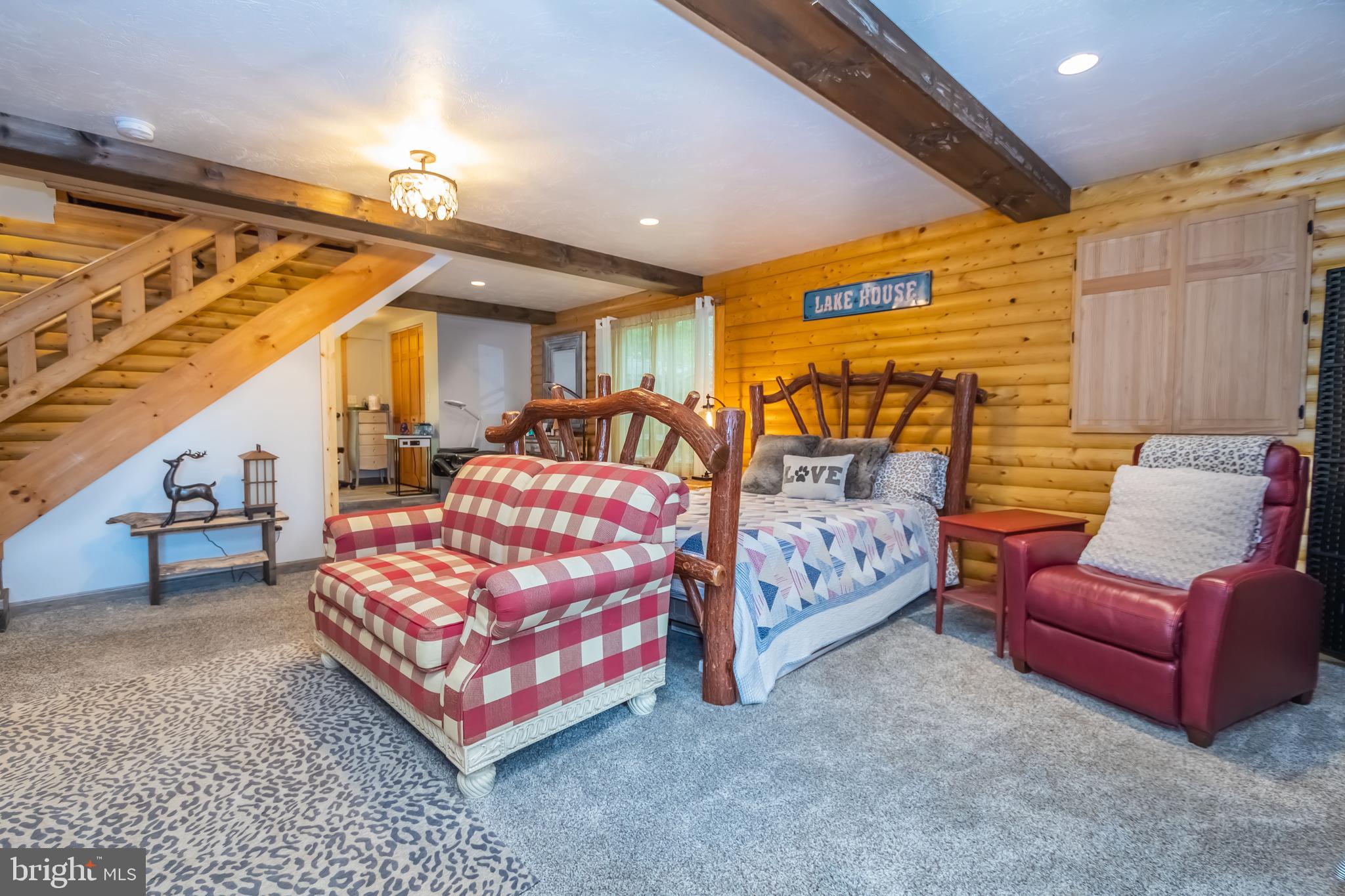 WHITE OAK - Residential