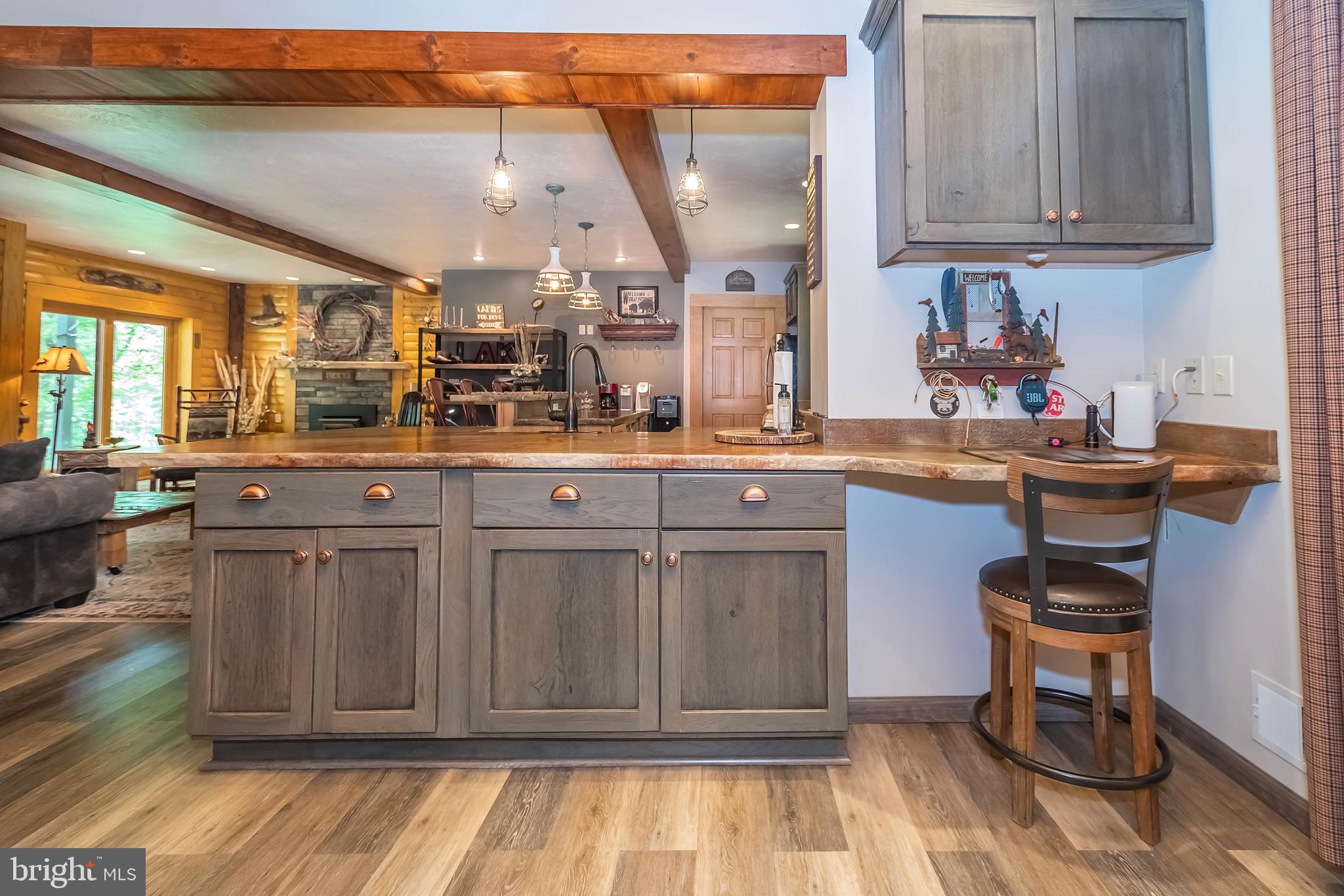 WHITE OAK - Residential