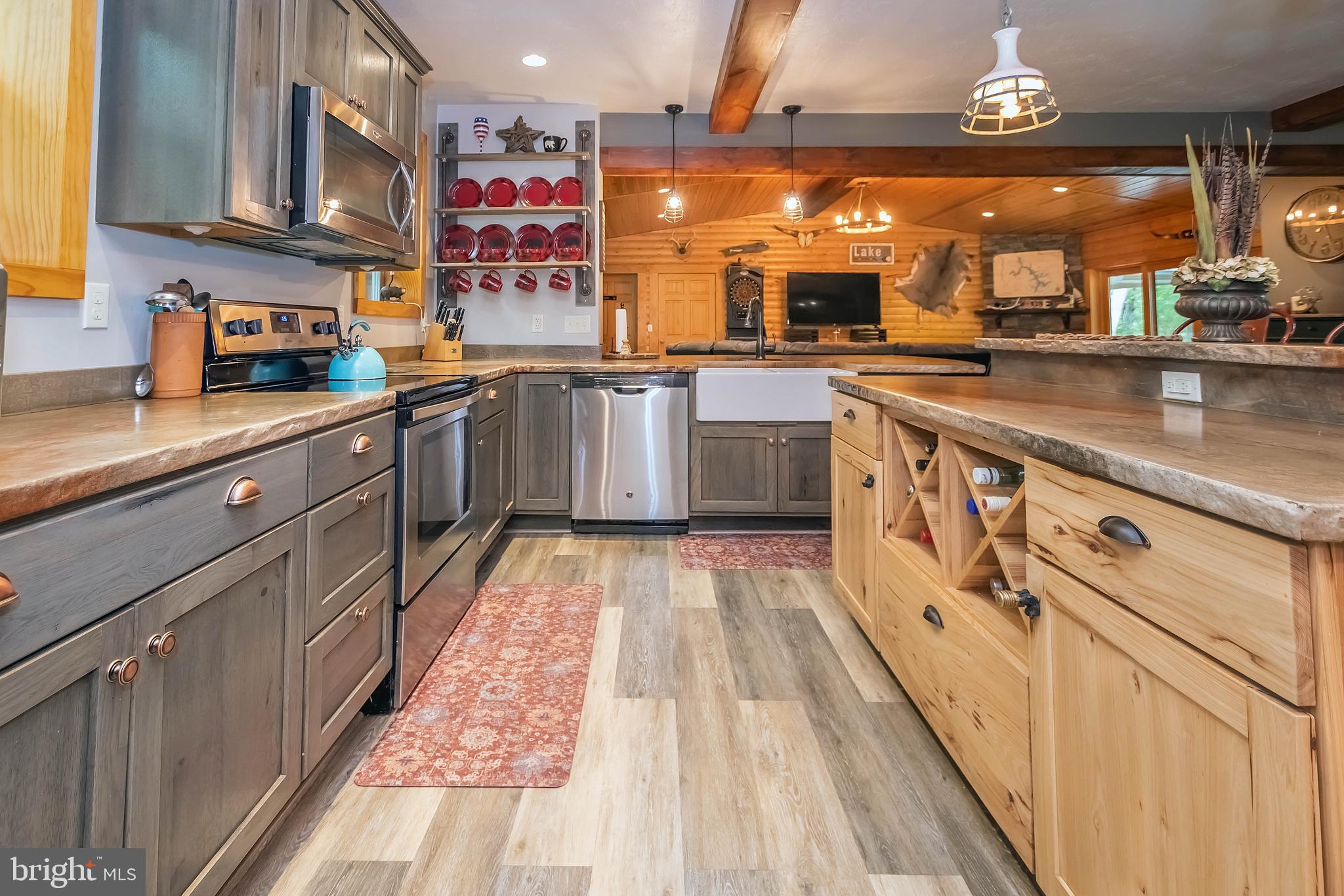 WHITE OAK - Residential