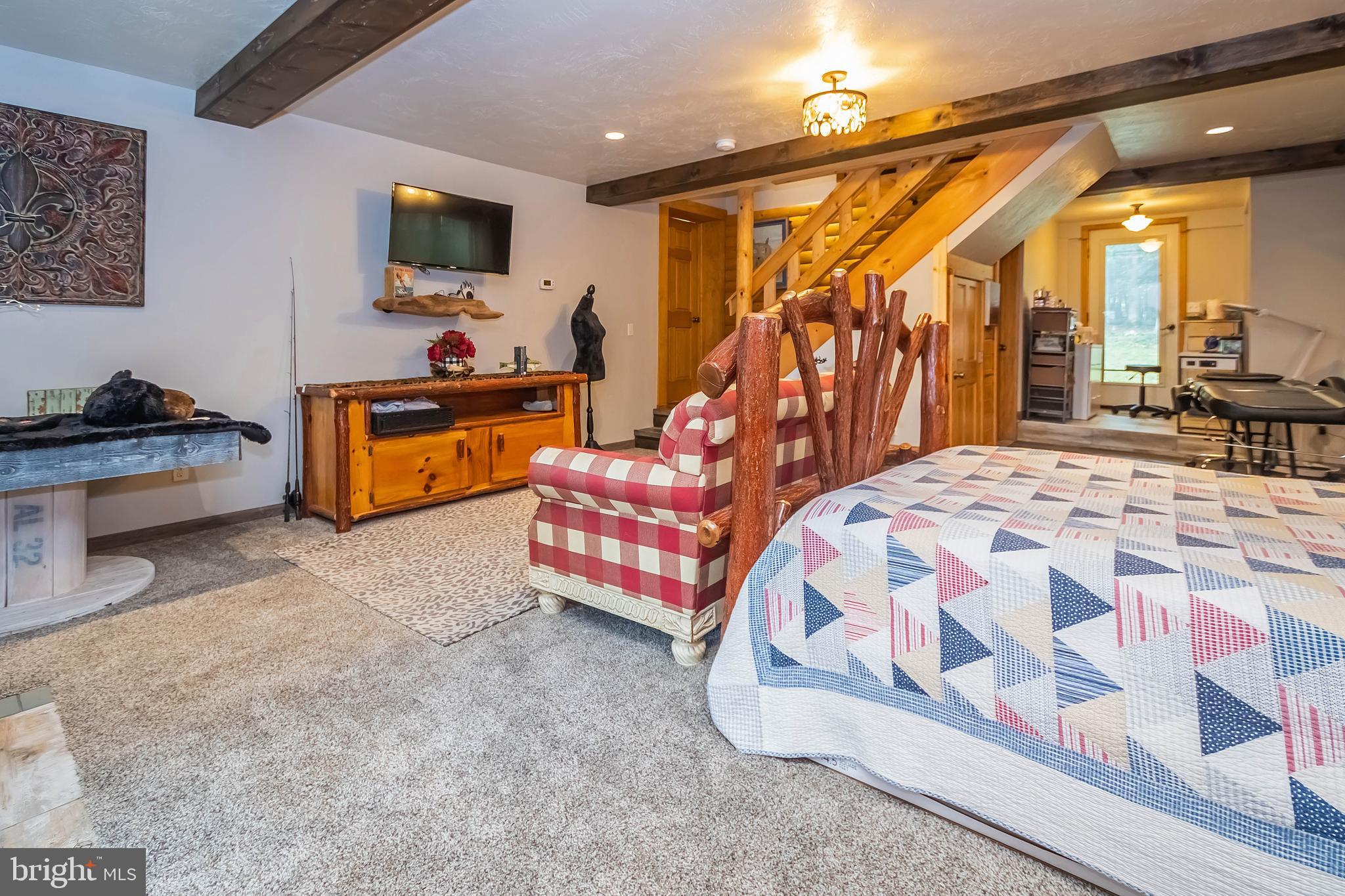 WHITE OAK - Residential