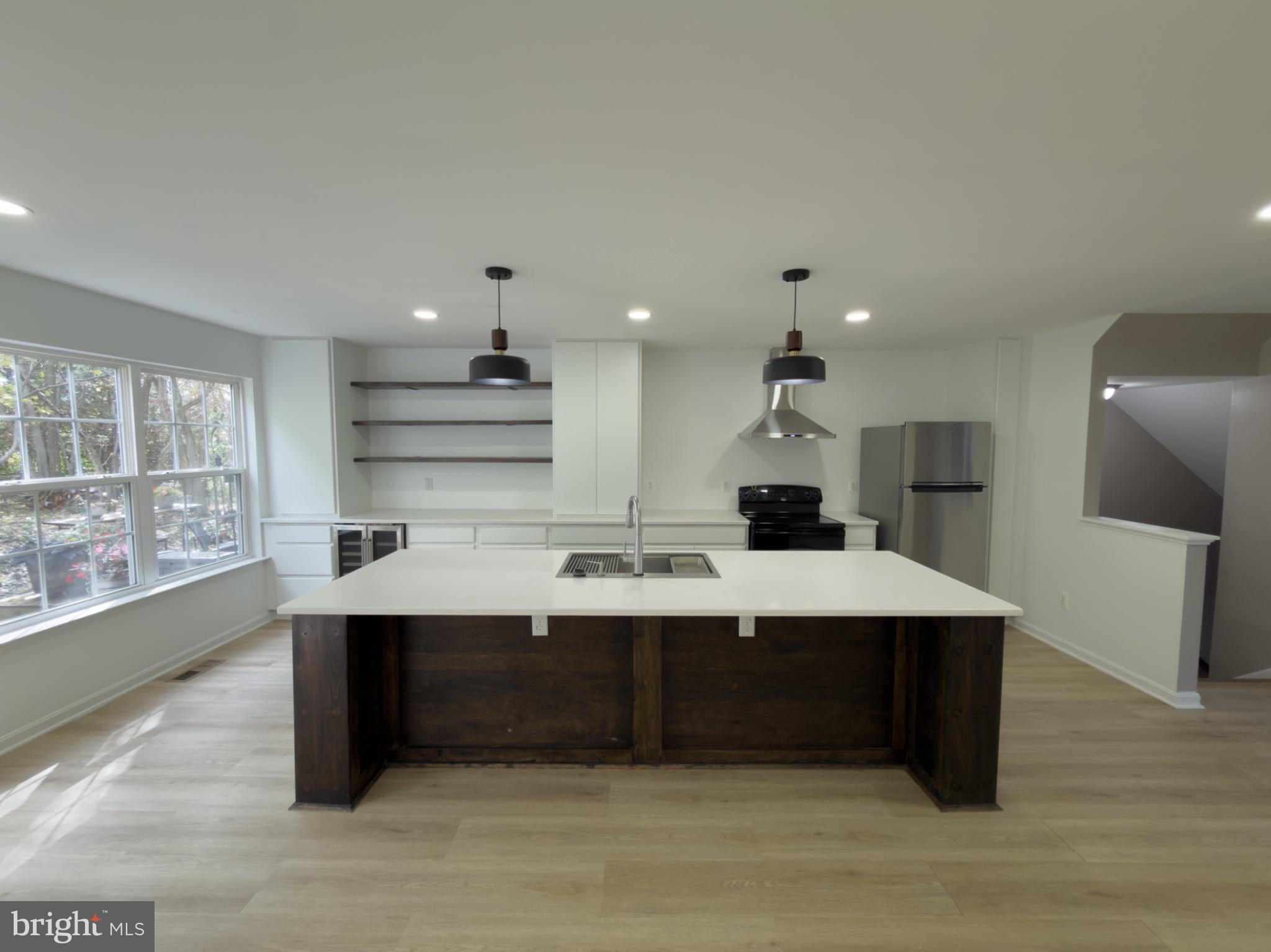 5248 MULBERRY RUN COURT