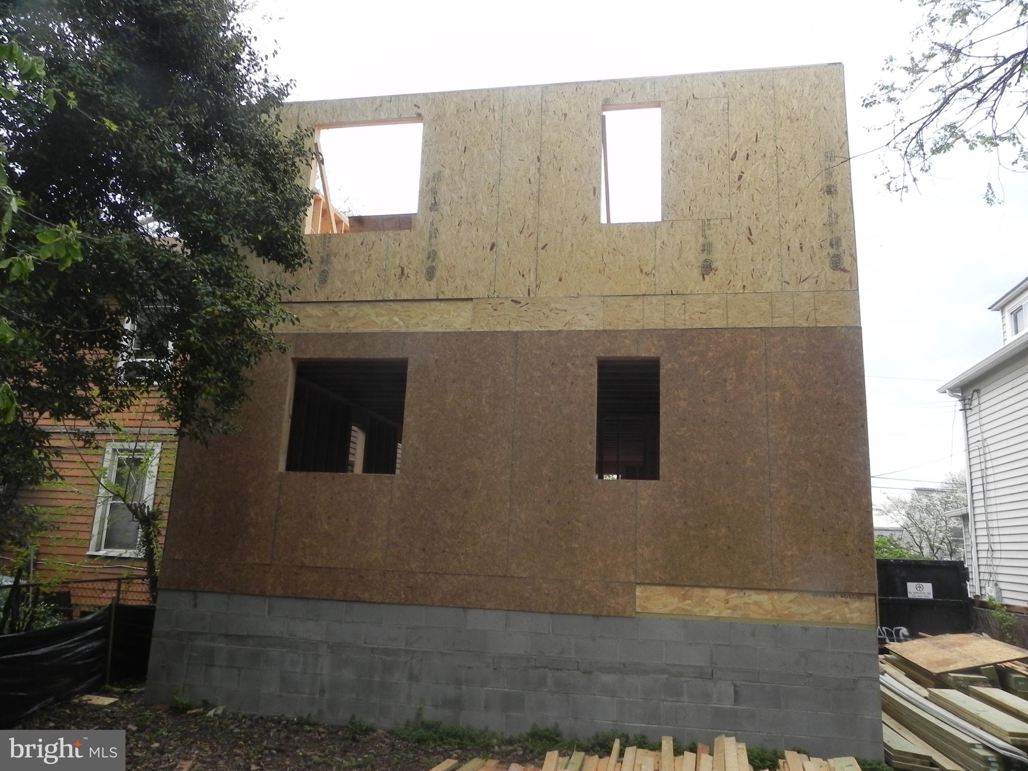4605 BURLINGTON ROAD