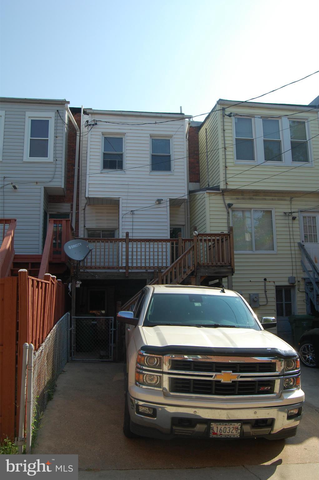 HAMPDEN HISTORIC DISTRICT - Residential