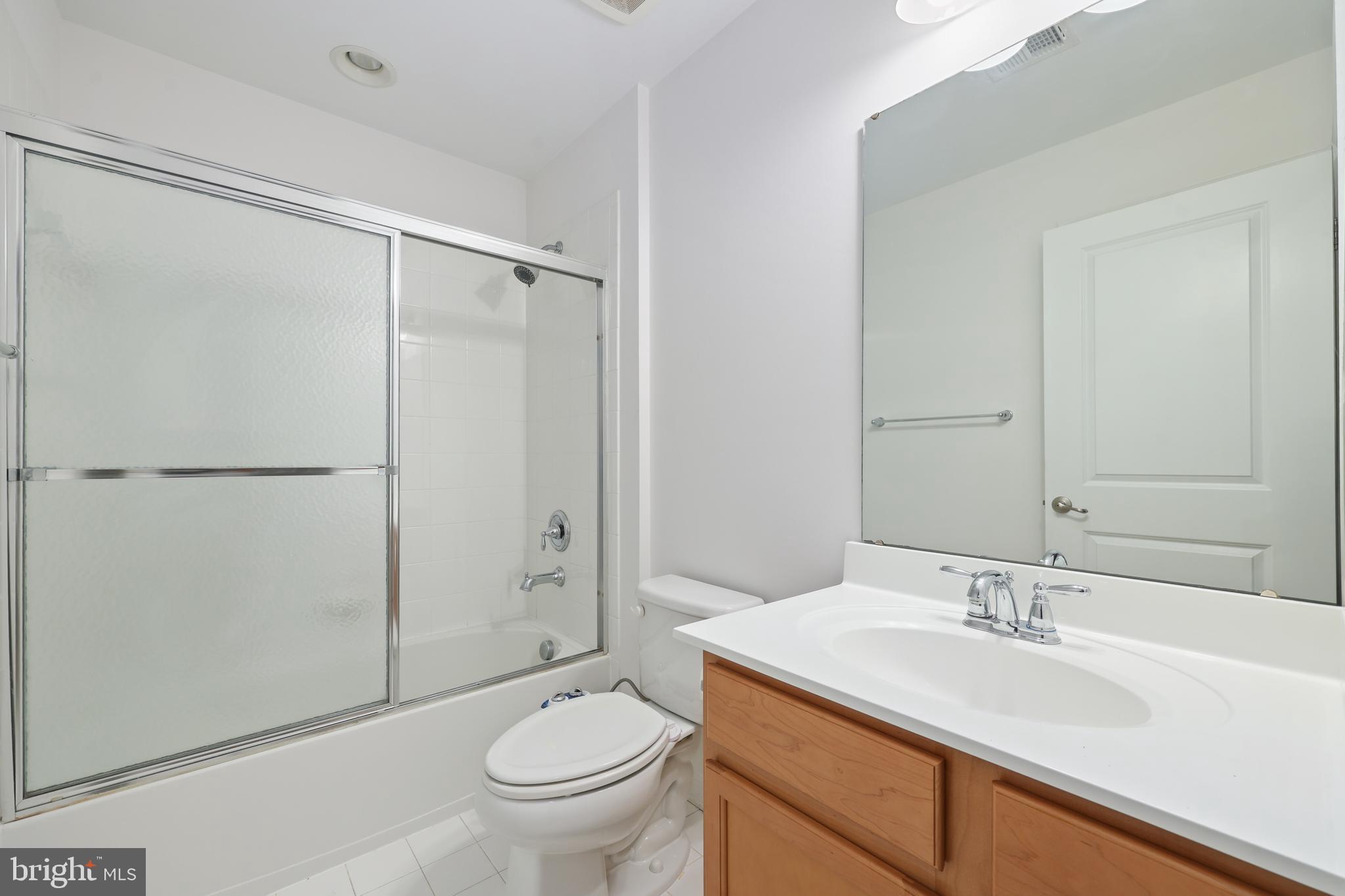 AUTUMN OAKS - Residential