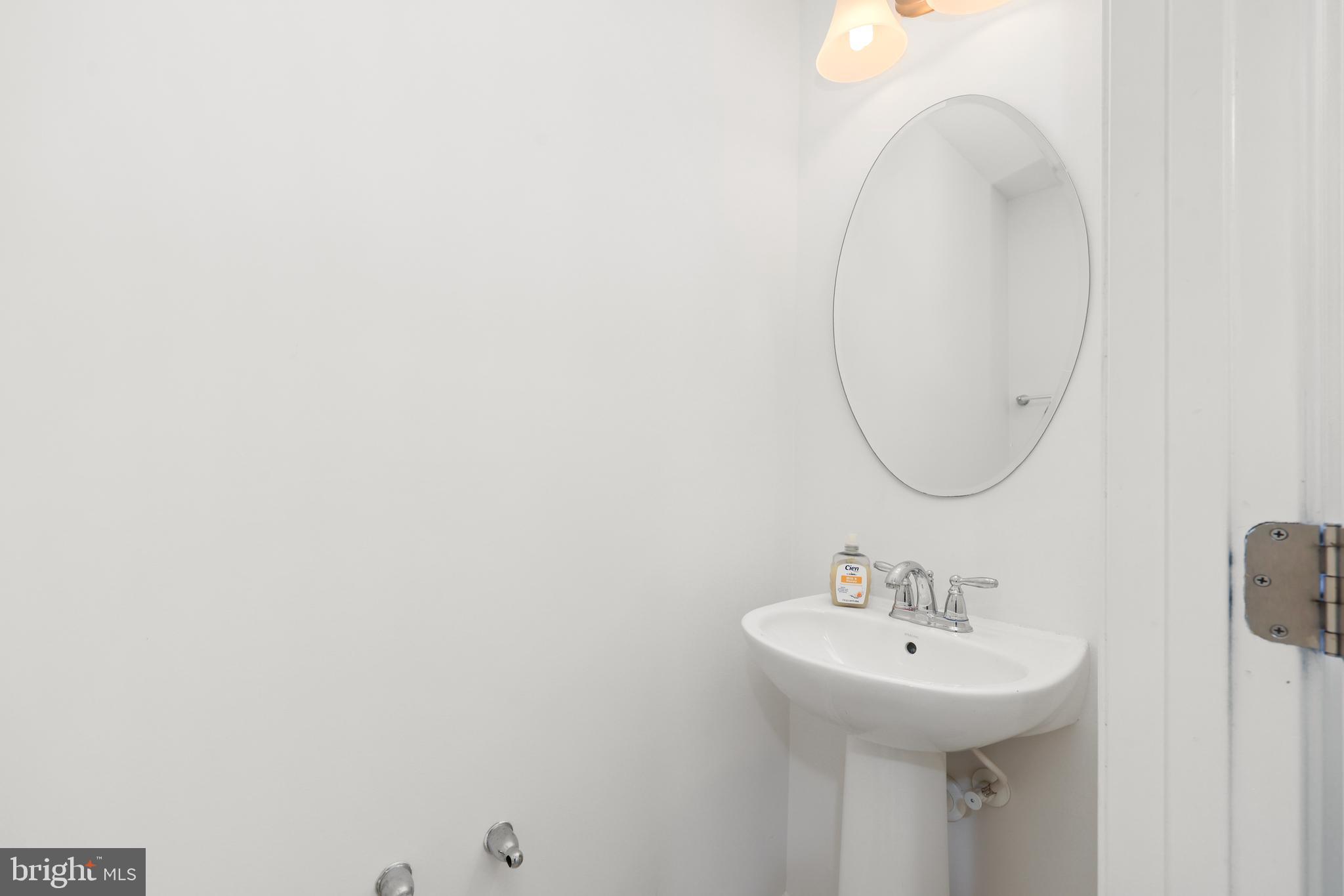 AUTUMN OAKS - Residential