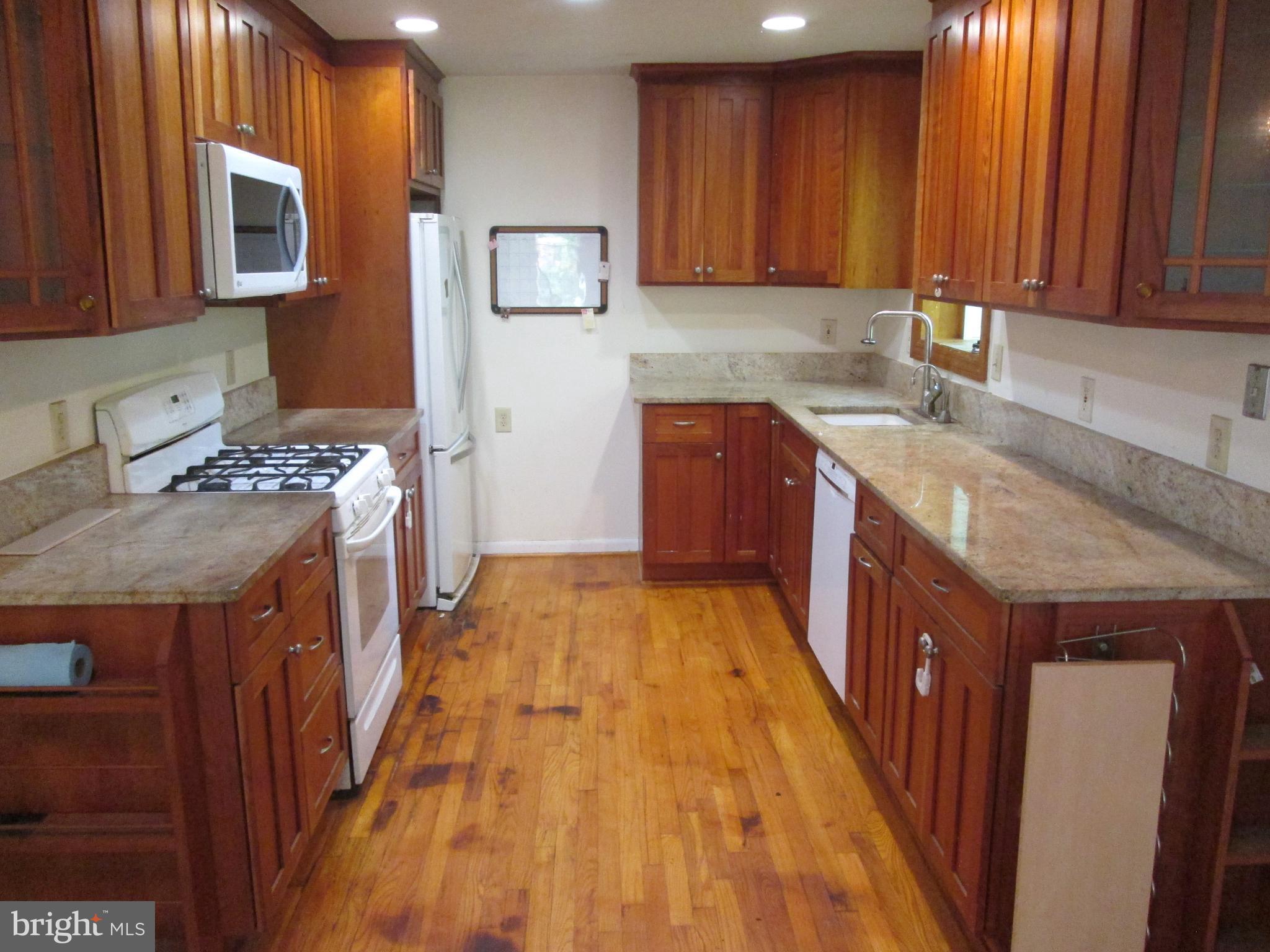 ALLVIEW ESTATES - Residential