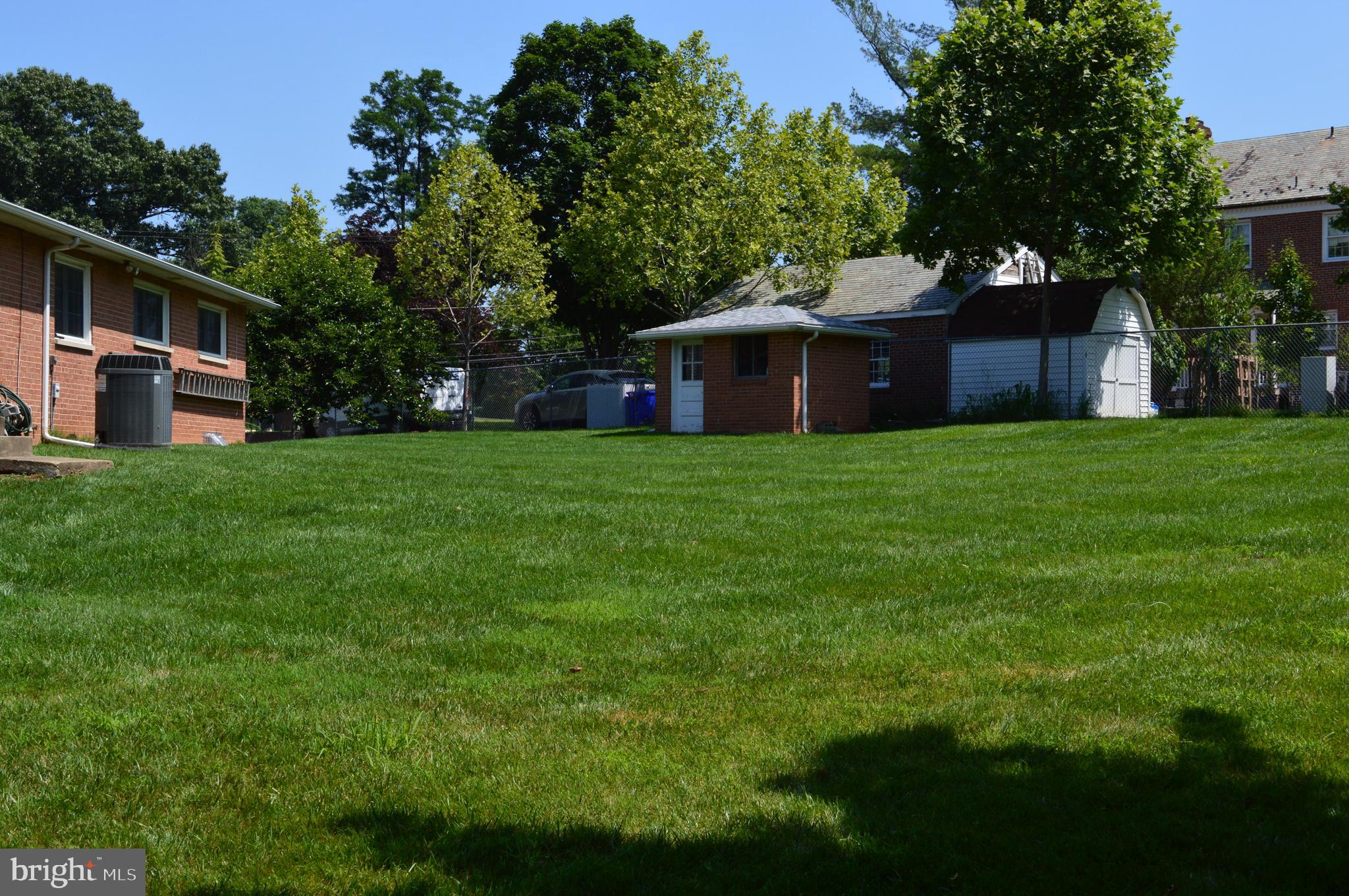 MEADOWOOD - Residential