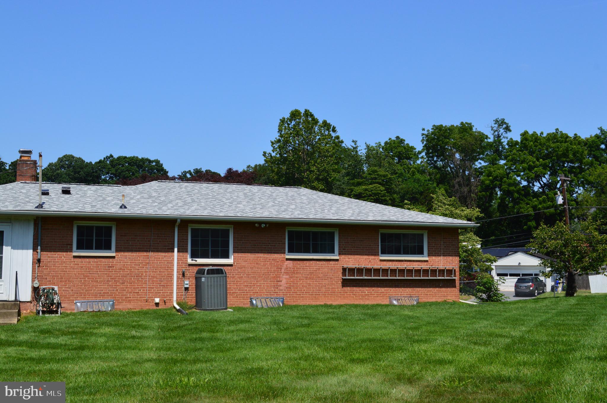 MEADOWOOD - Residential