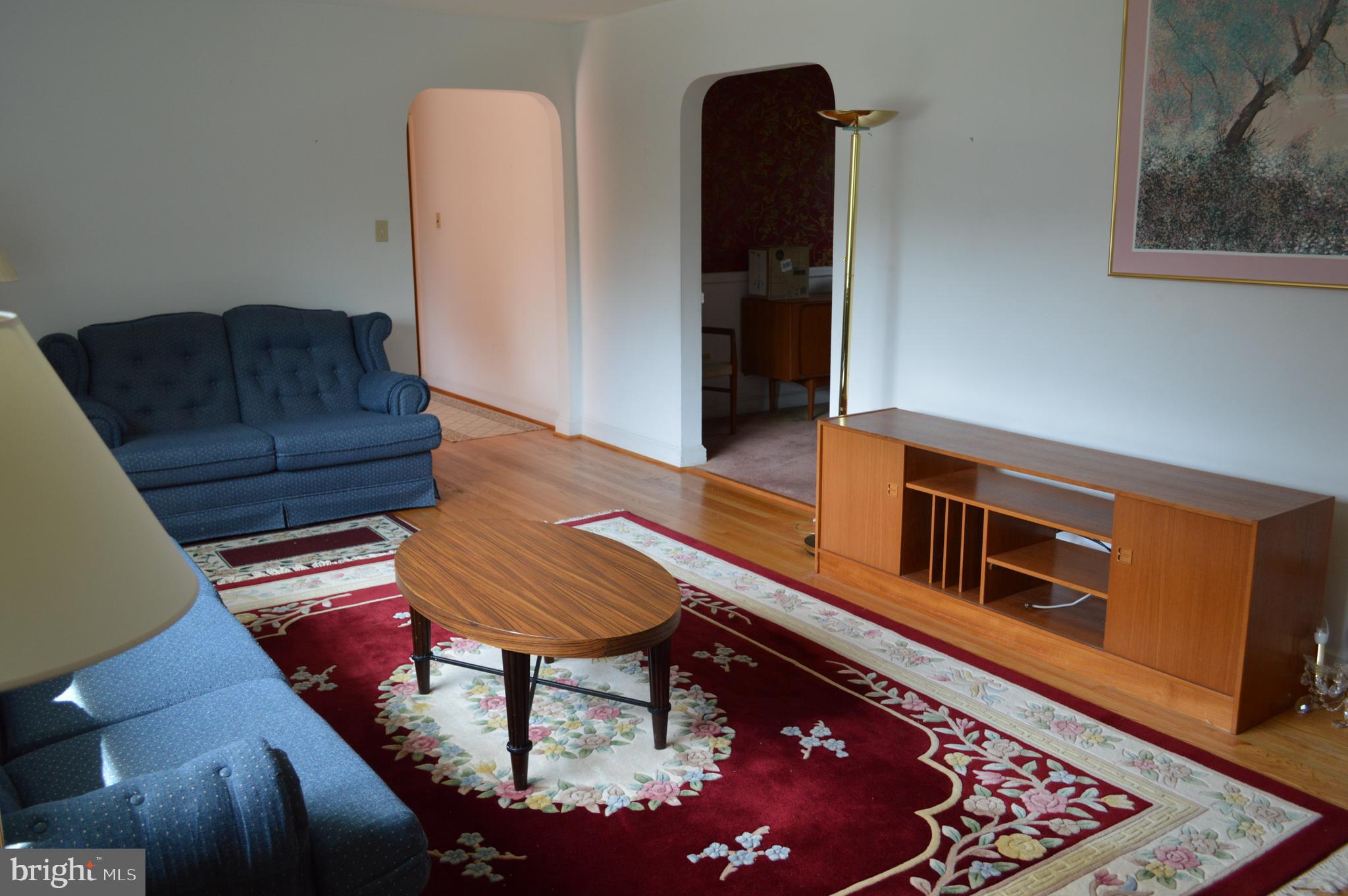 MEADOWOOD - Residential