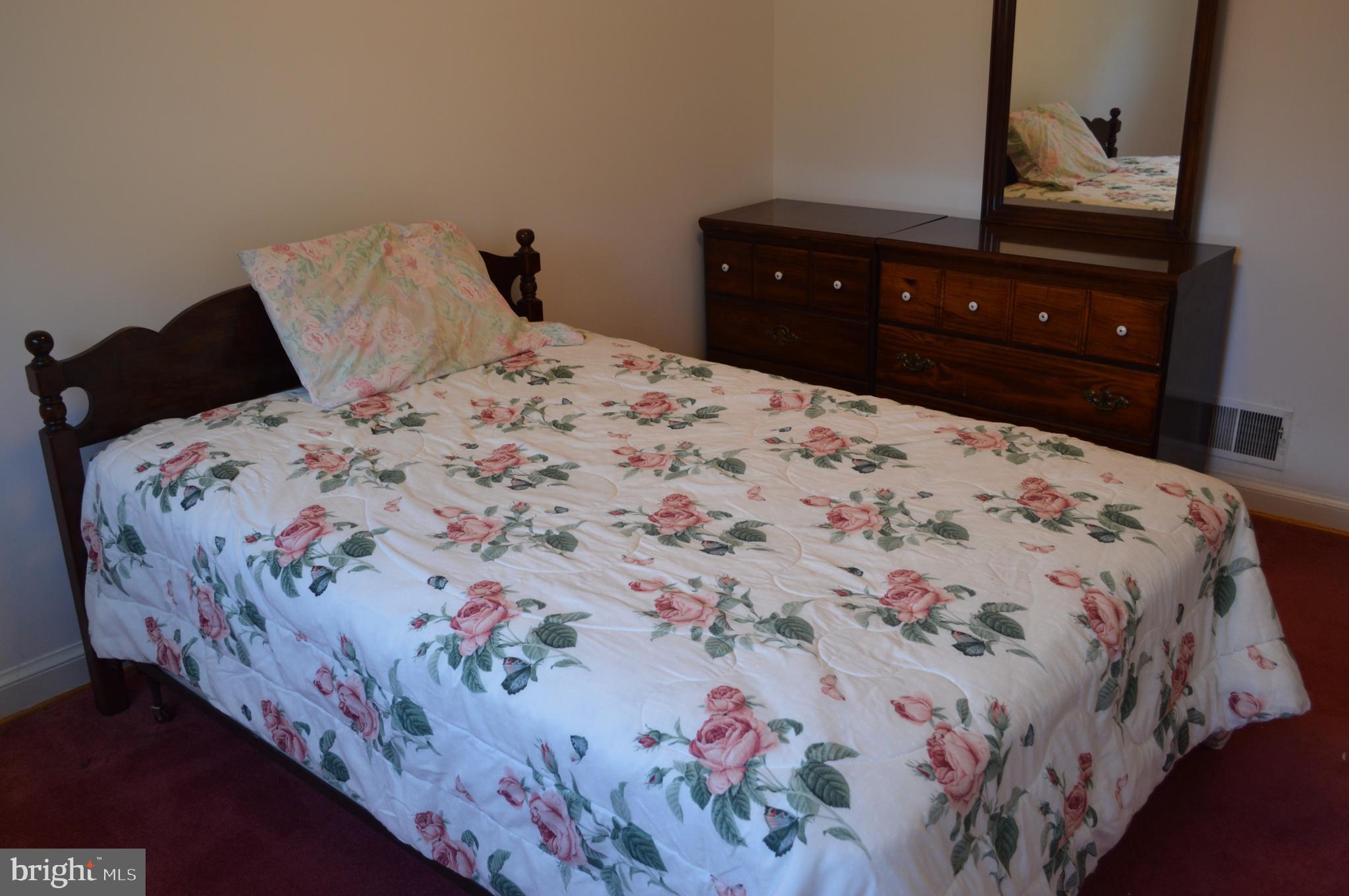 MEADOWOOD - Residential