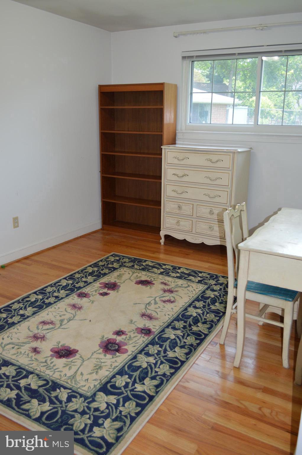 MEADOWOOD - Residential