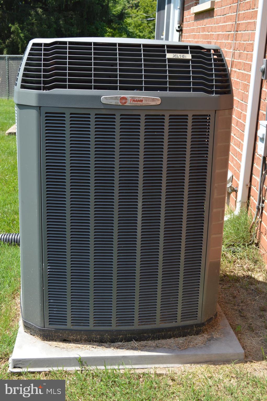 MEADOWOOD - Residential