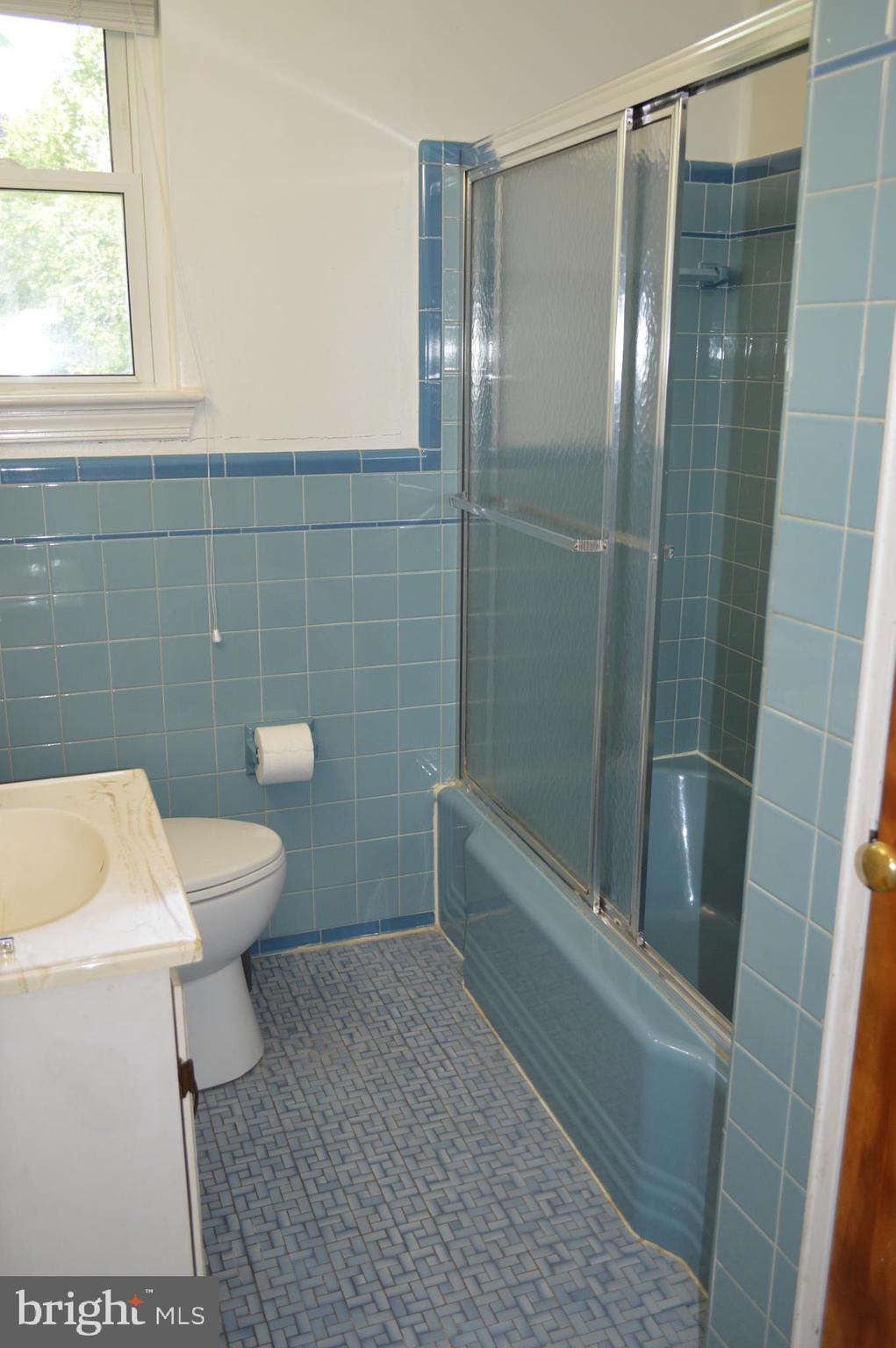 MEADOWOOD - Residential