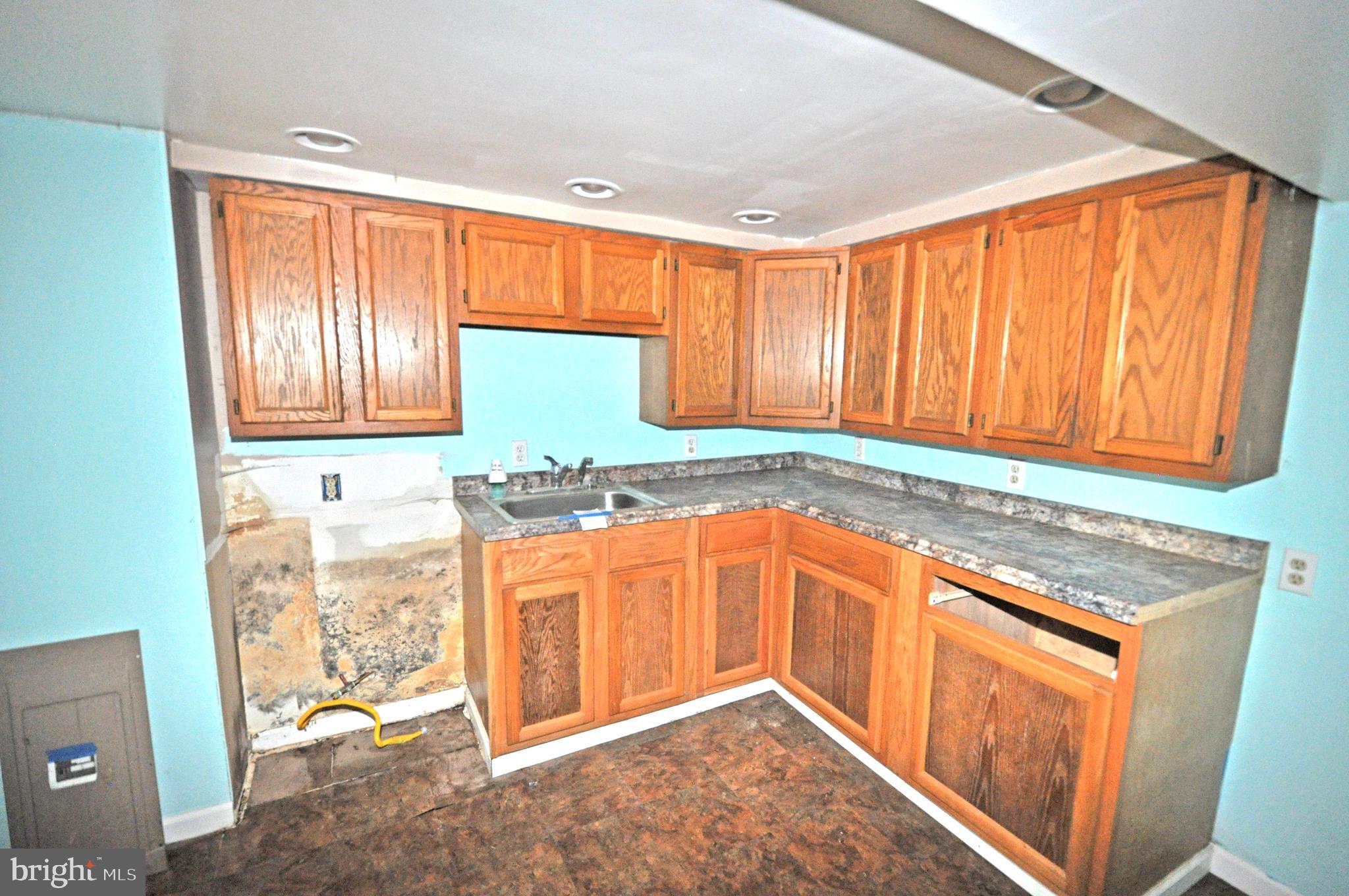 BRIGHTWATERS - Residential