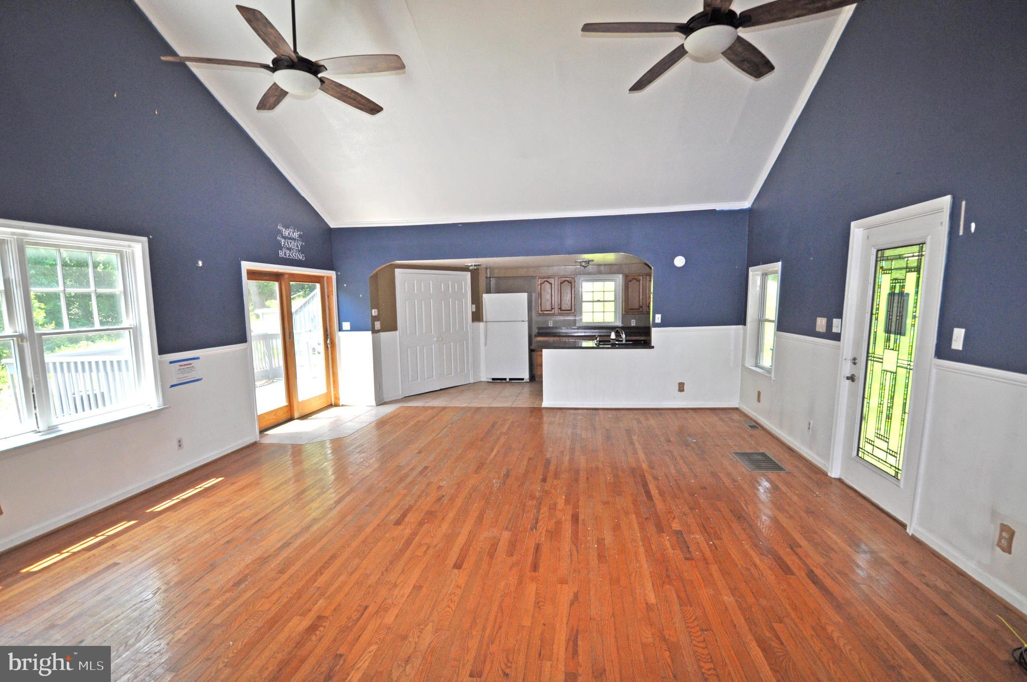 BRIGHTWATERS - Residential