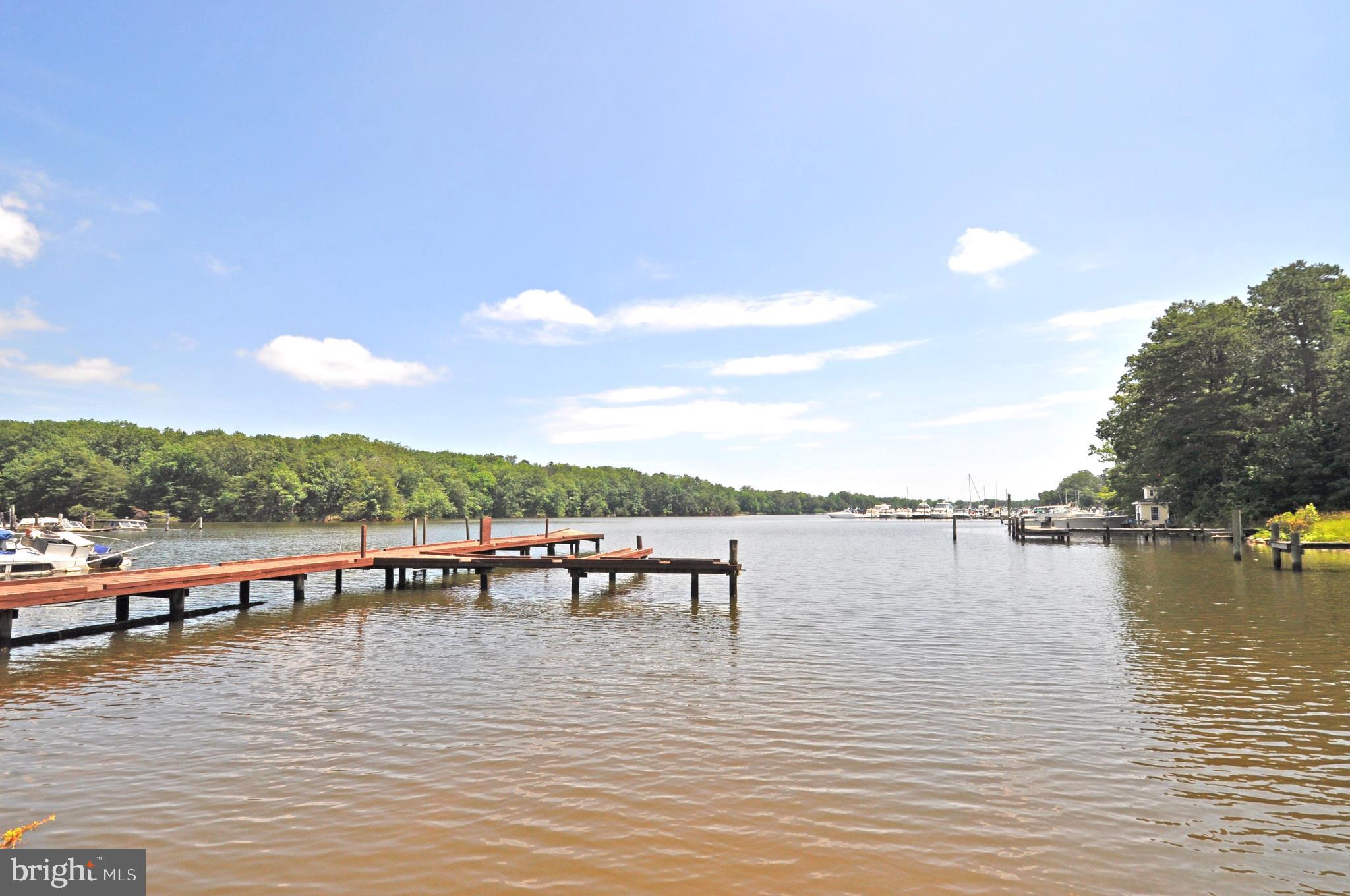 BRIGHTWATERS - Residential