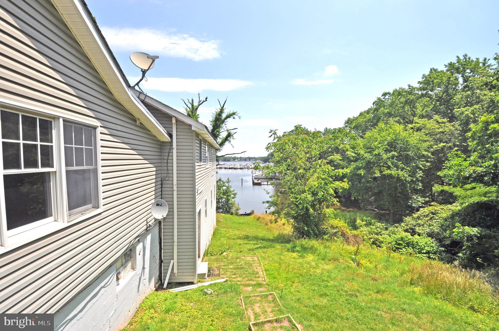 BRIGHTWATERS - Residential