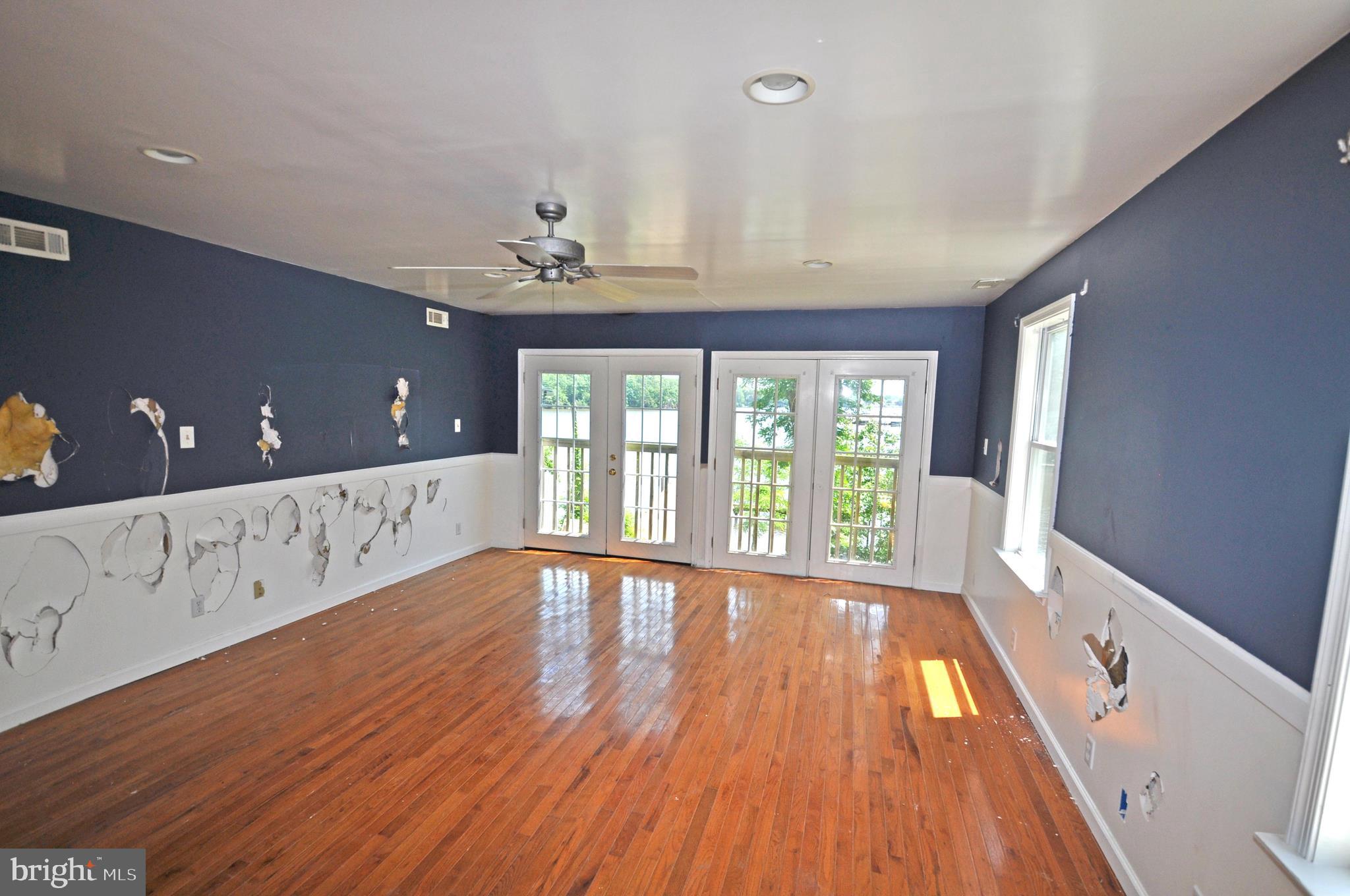 BRIGHTWATERS - Residential