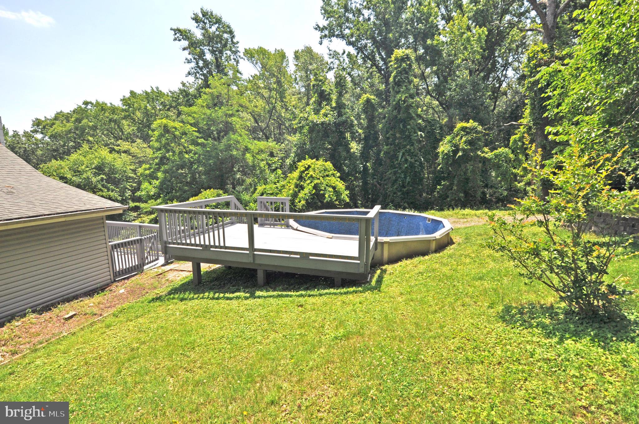 BRIGHTWATERS - Residential