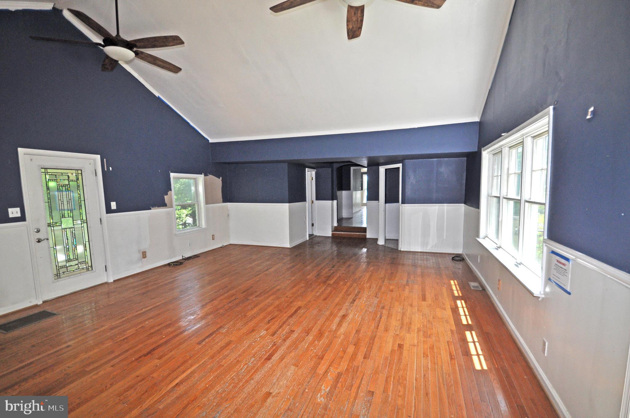 BRIGHTWATERS - Residential