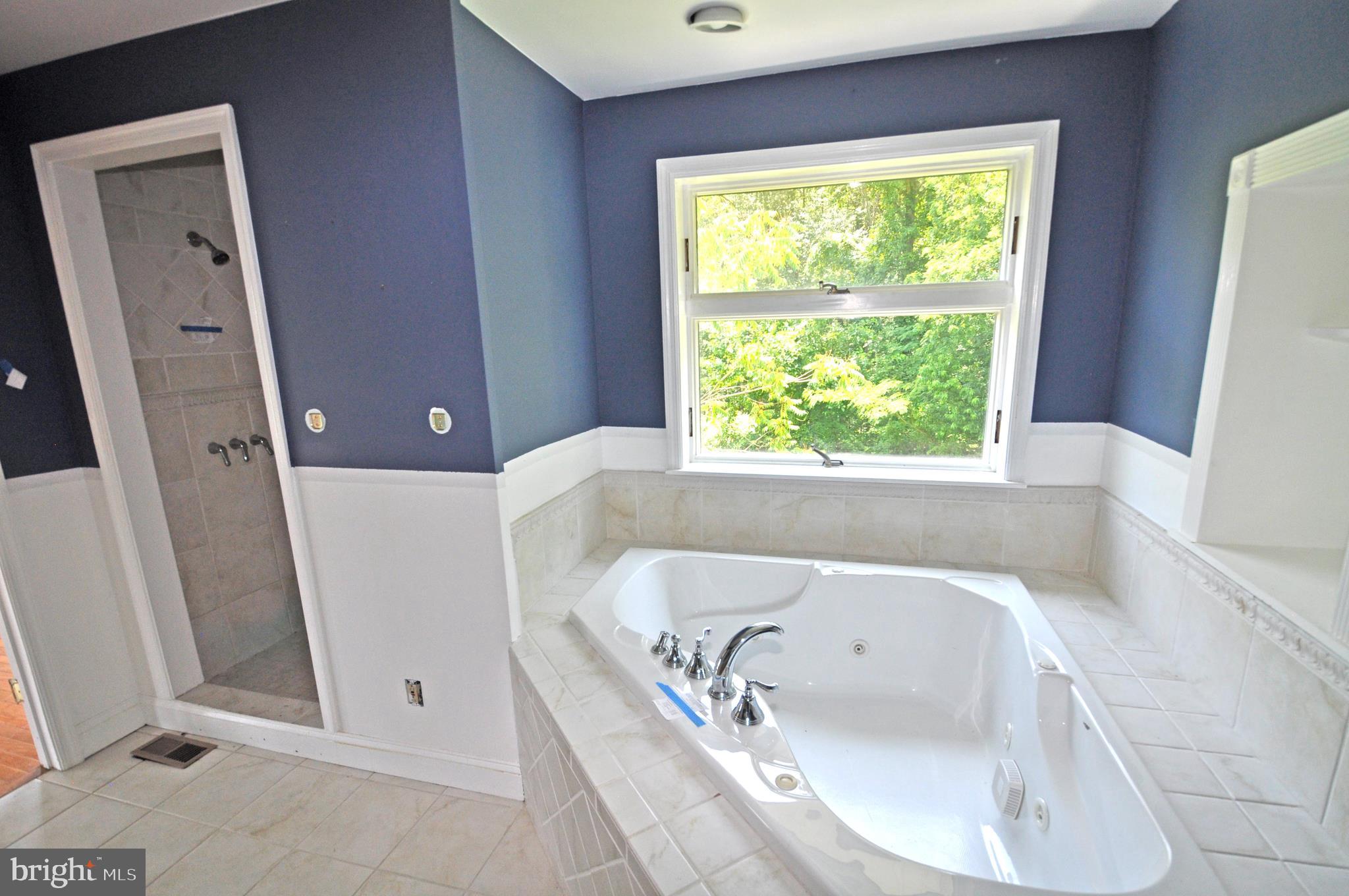 BRIGHTWATERS - Residential