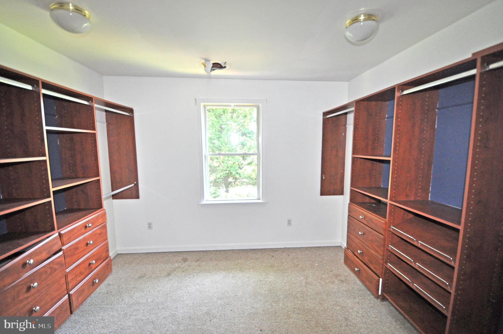 BRIGHTWATERS - Residential