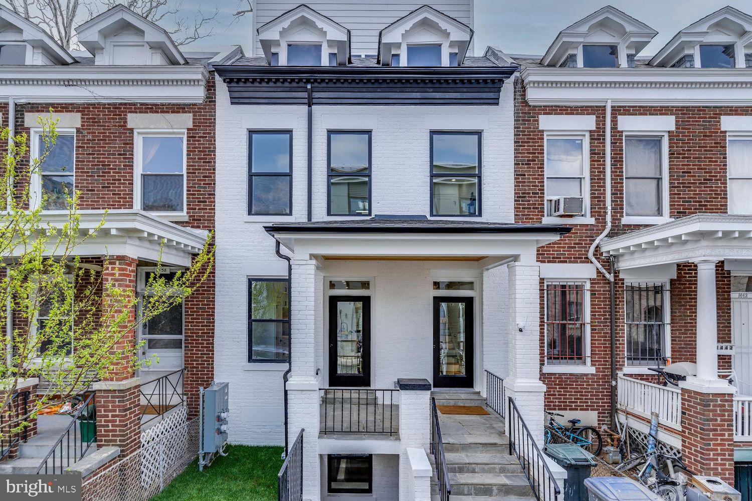 1440 OAK STREET NW 1