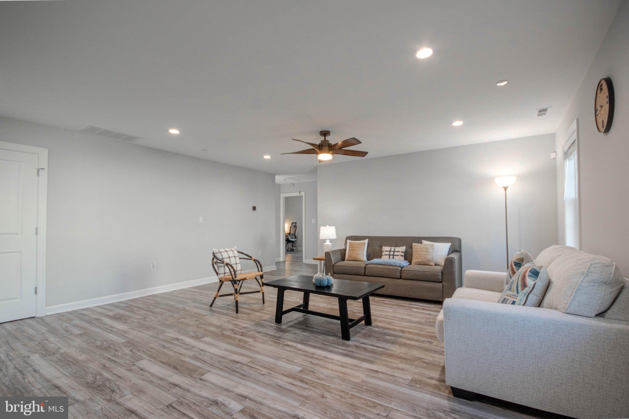 1502 CEDAR RUN