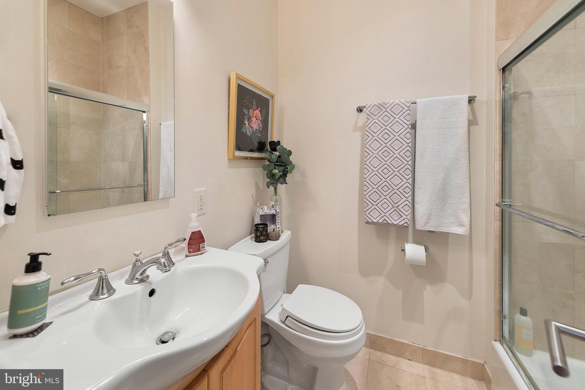 RITTENHOUSE SQUARE - Residential Lease