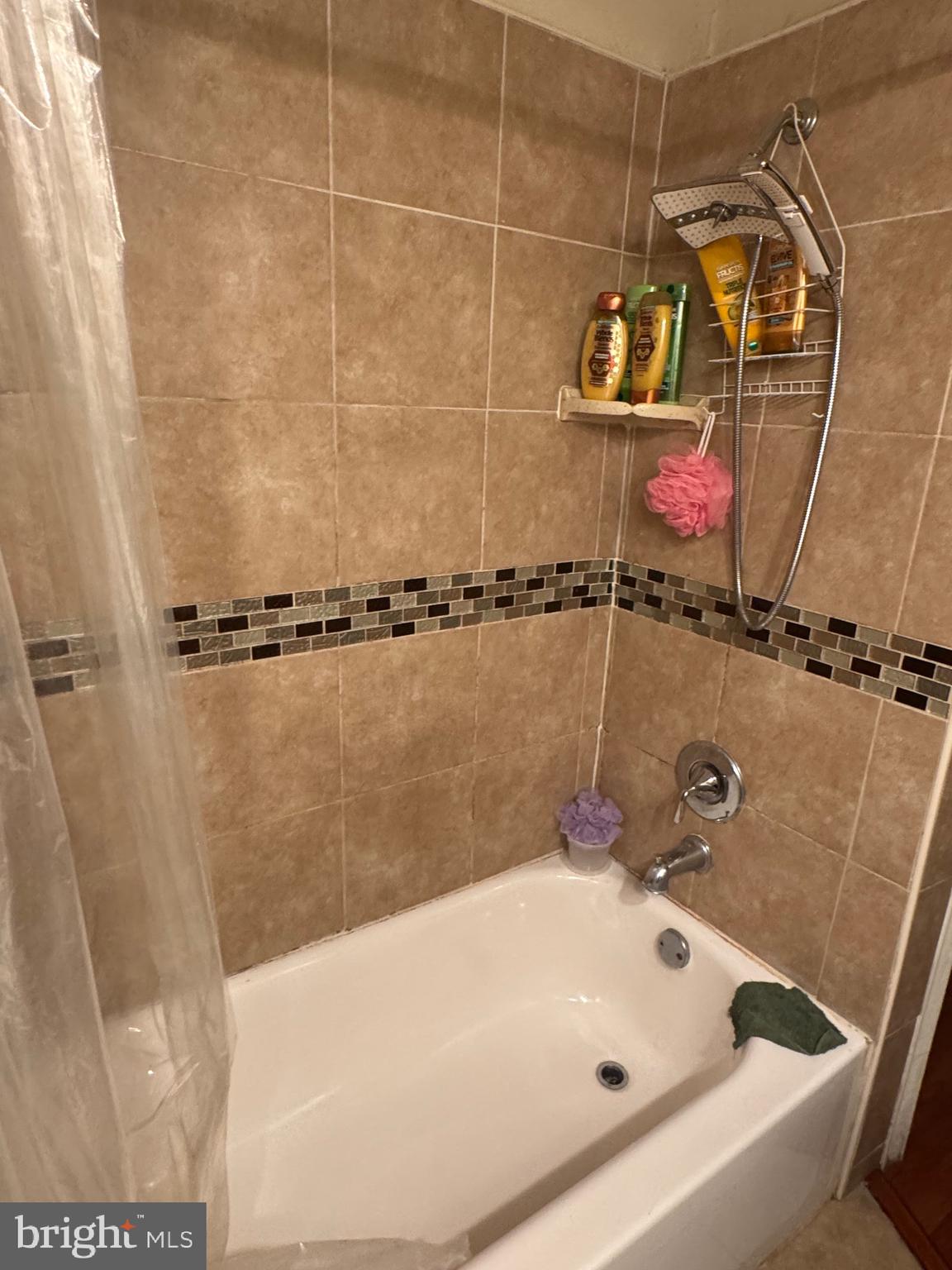 PHILADELPHIA (NORTH) - Residential