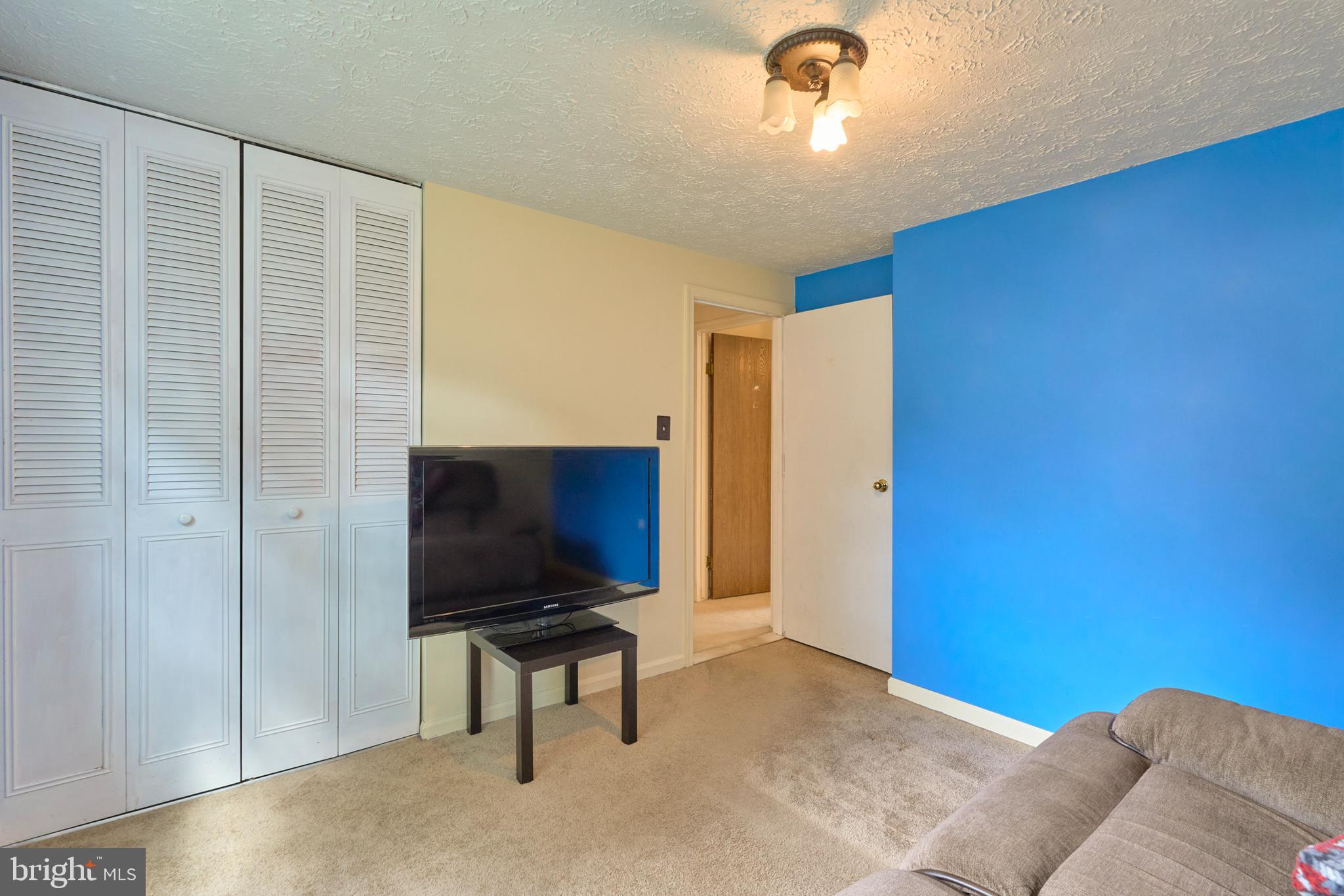 SPRING GROVE FARM - Residential