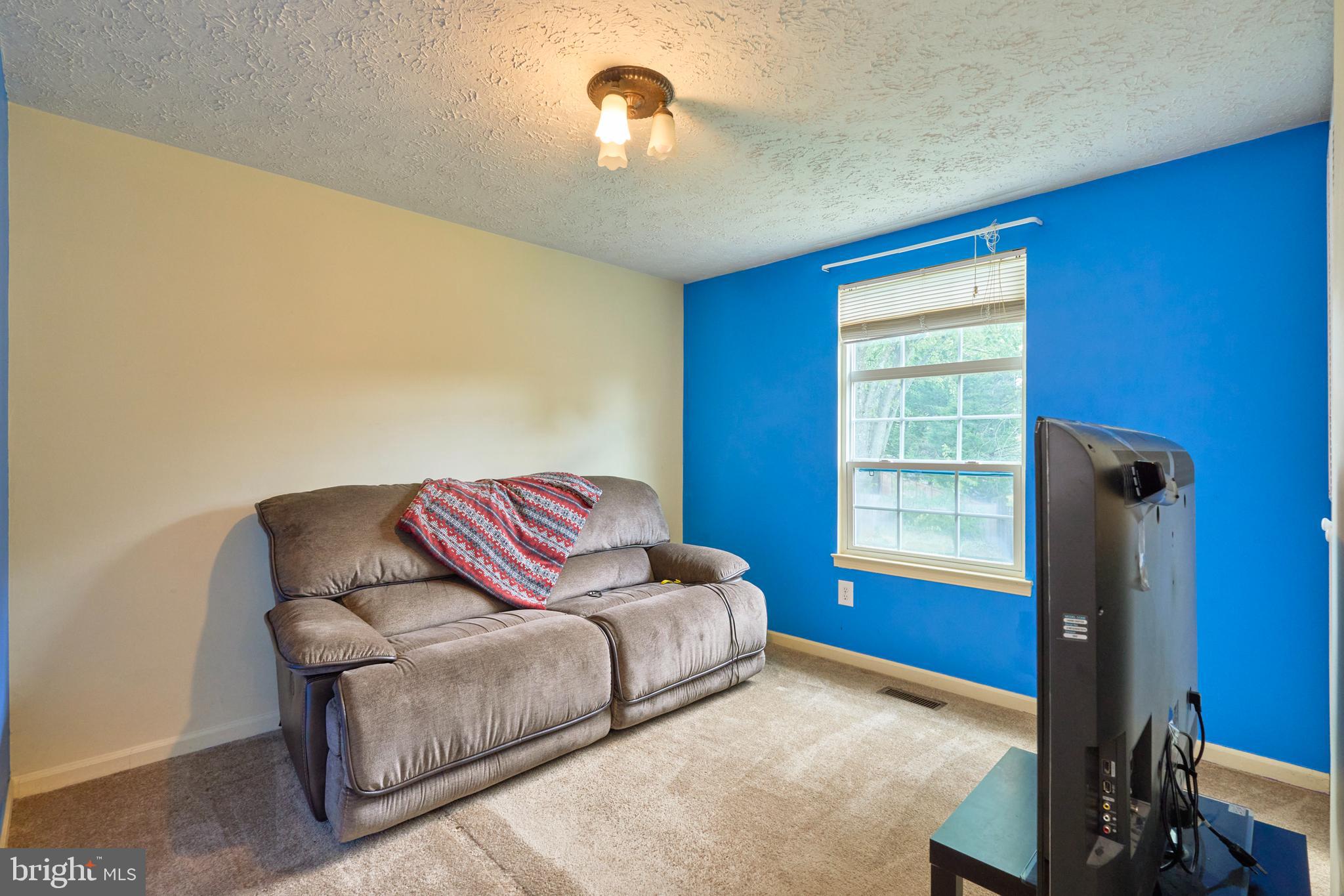 SPRING GROVE FARM - Residential