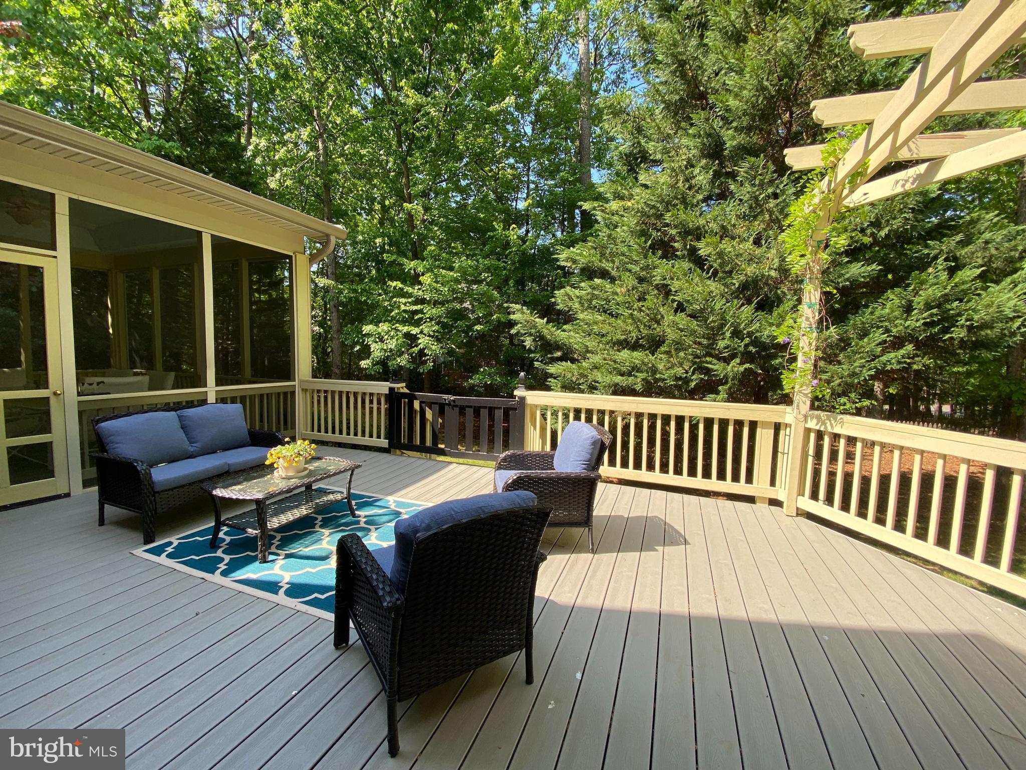 FAWN LAKE - Residential