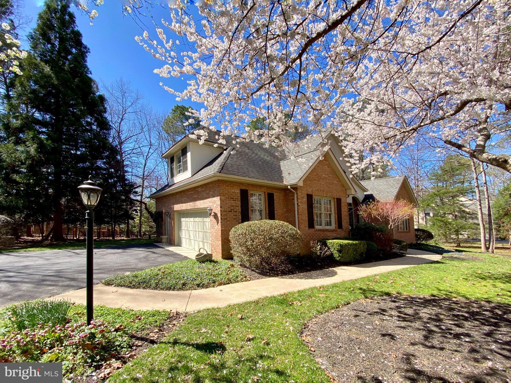 FAWN LAKE - Residential