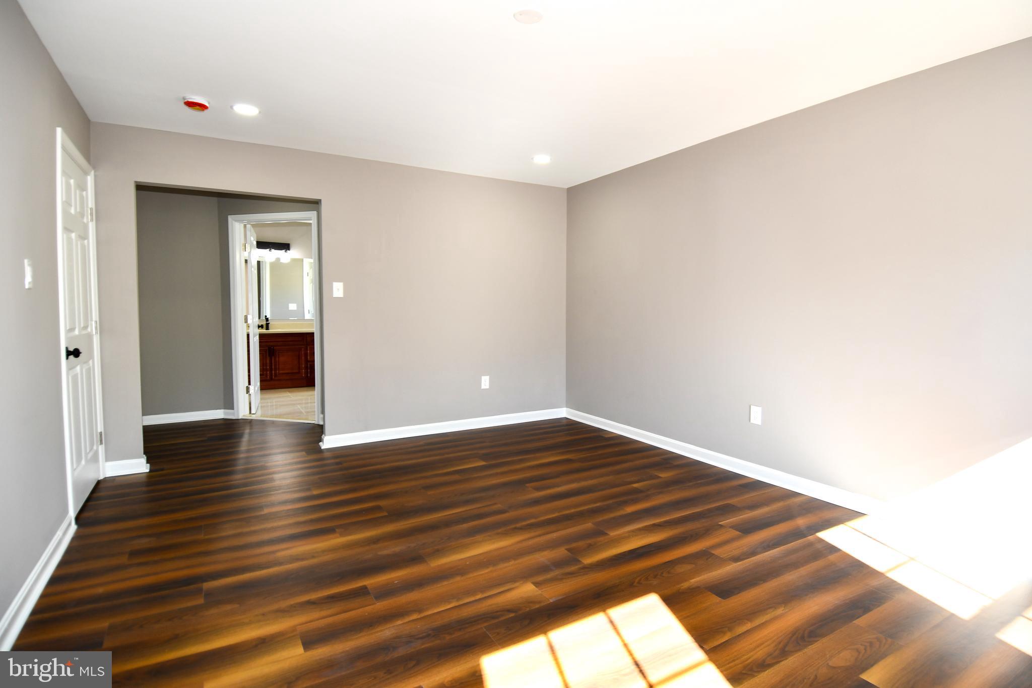 WEXFORD VILLAGE - Residential