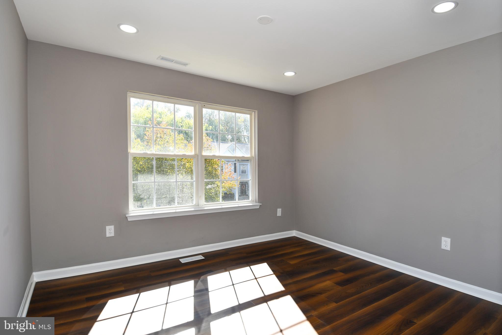 WEXFORD VILLAGE - Residential