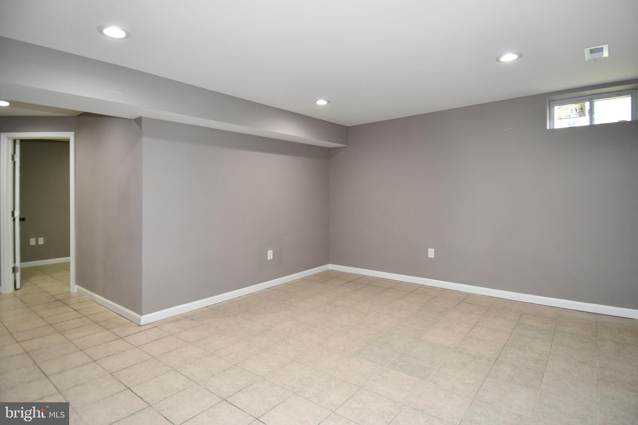 WEXFORD VILLAGE - Residential