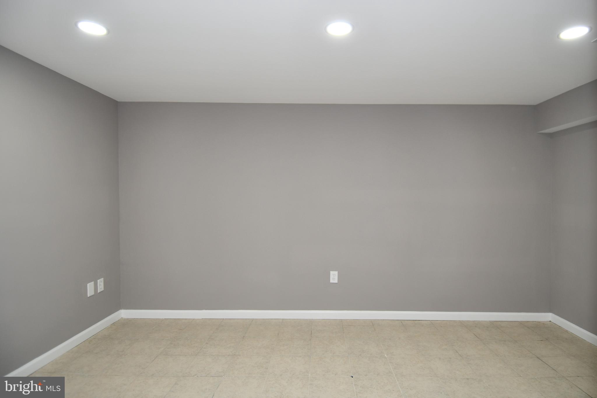 WEXFORD VILLAGE - Residential