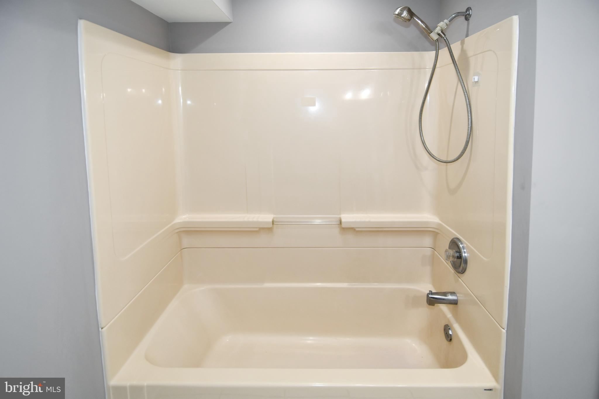 WEXFORD VILLAGE - Residential