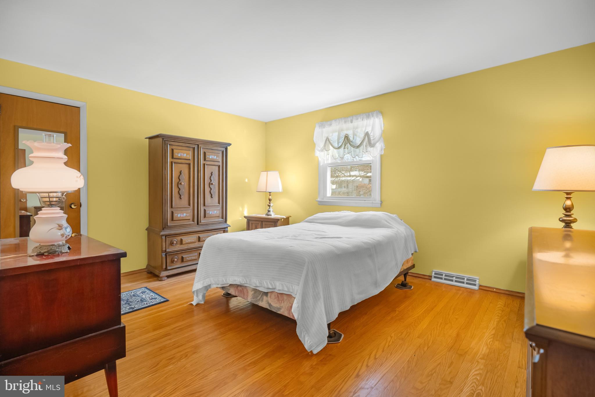 LOWER MAKEFIELD - Residential