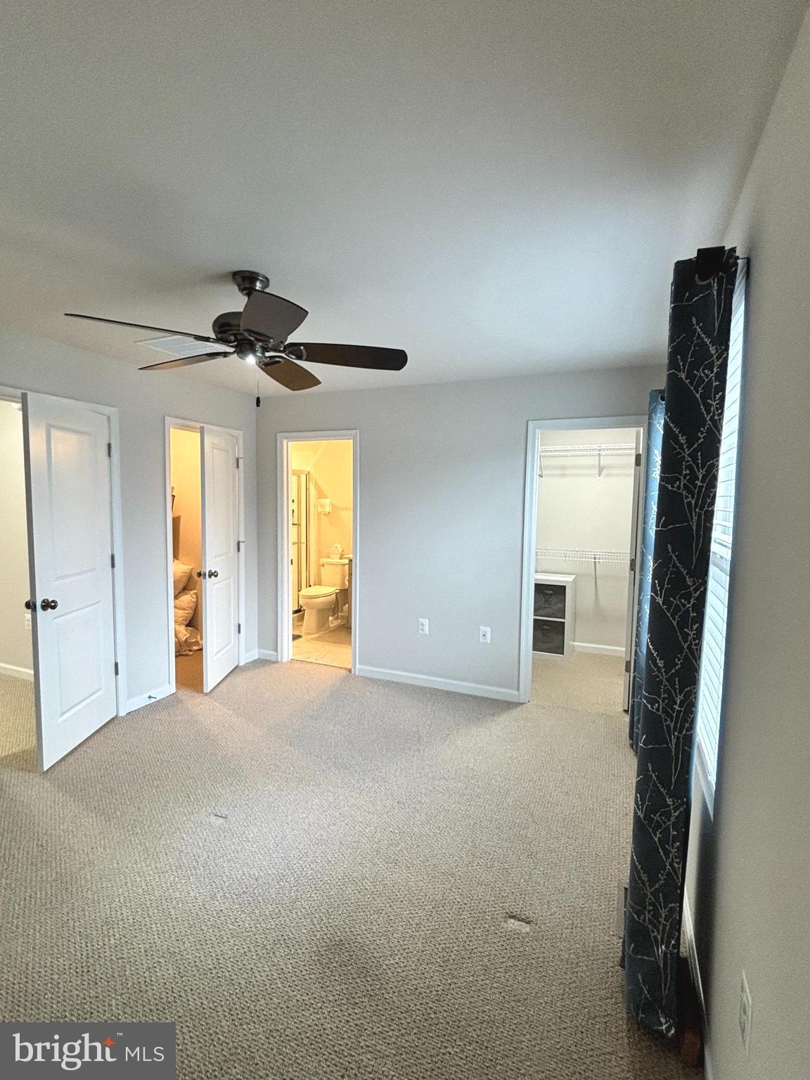 PRESIDENTS POINTE - Residential