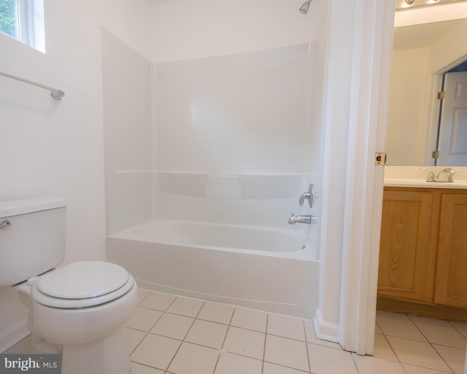 WAITING ROCK - Residential