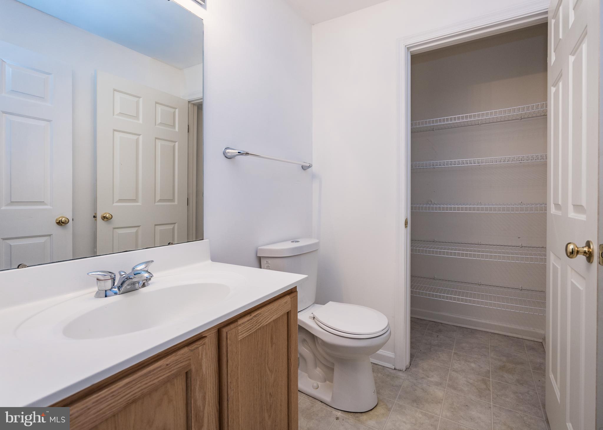 WAITING ROCK - Residential