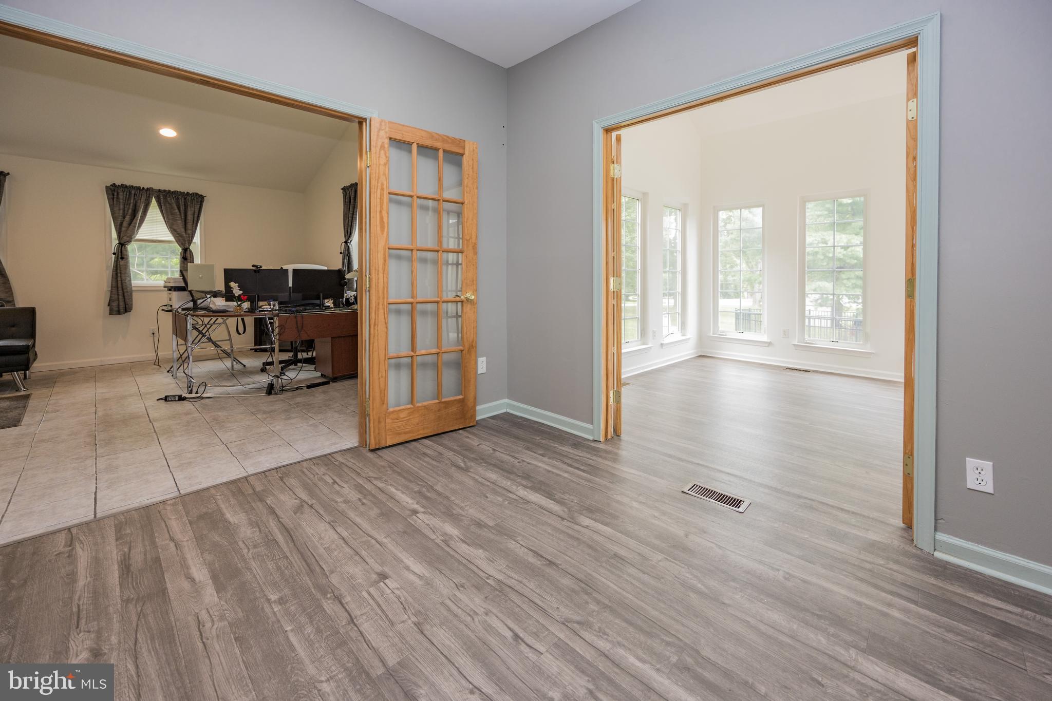 WAITING ROCK - Residential