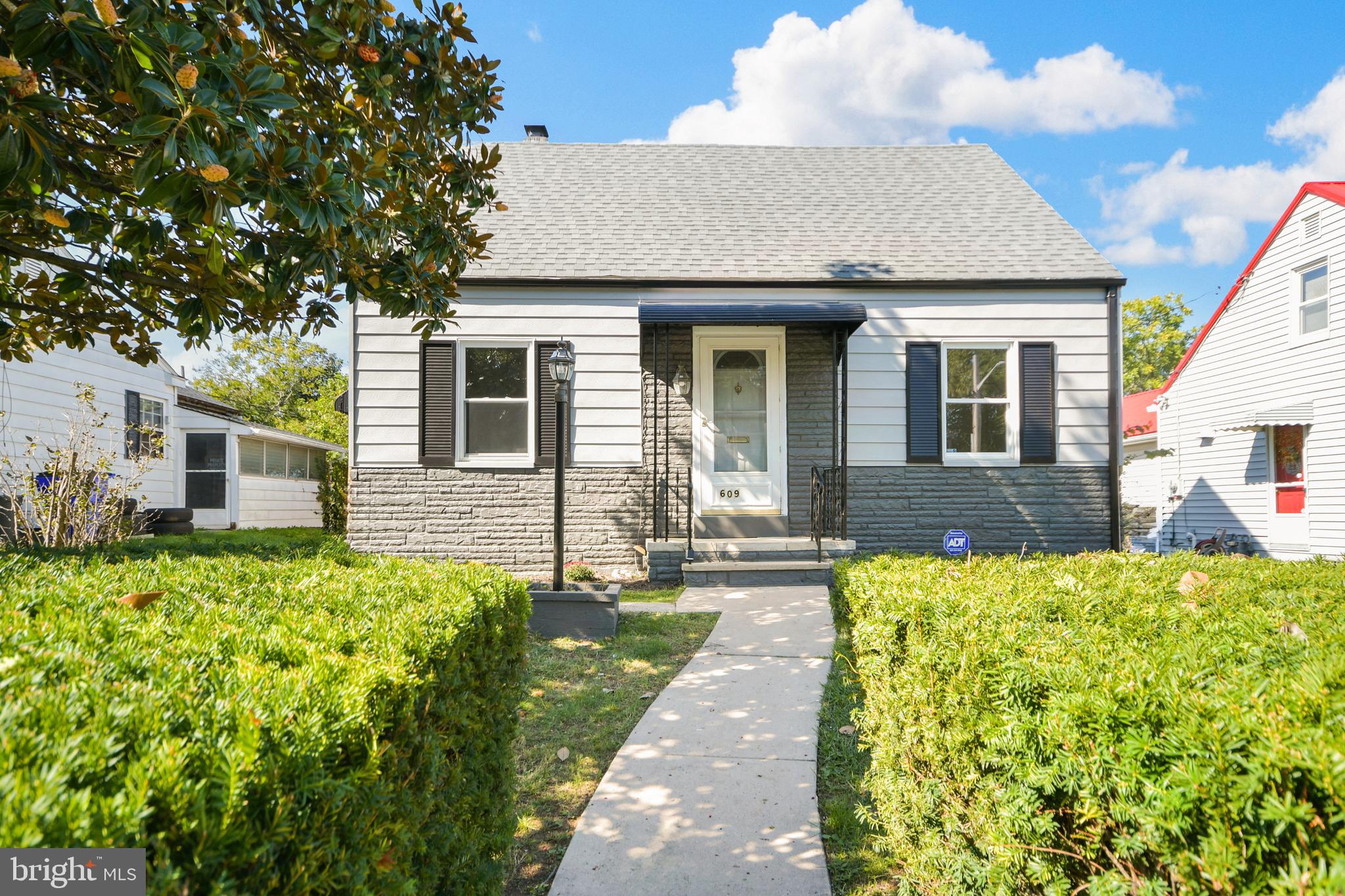 HAGERSTOWN - Residential