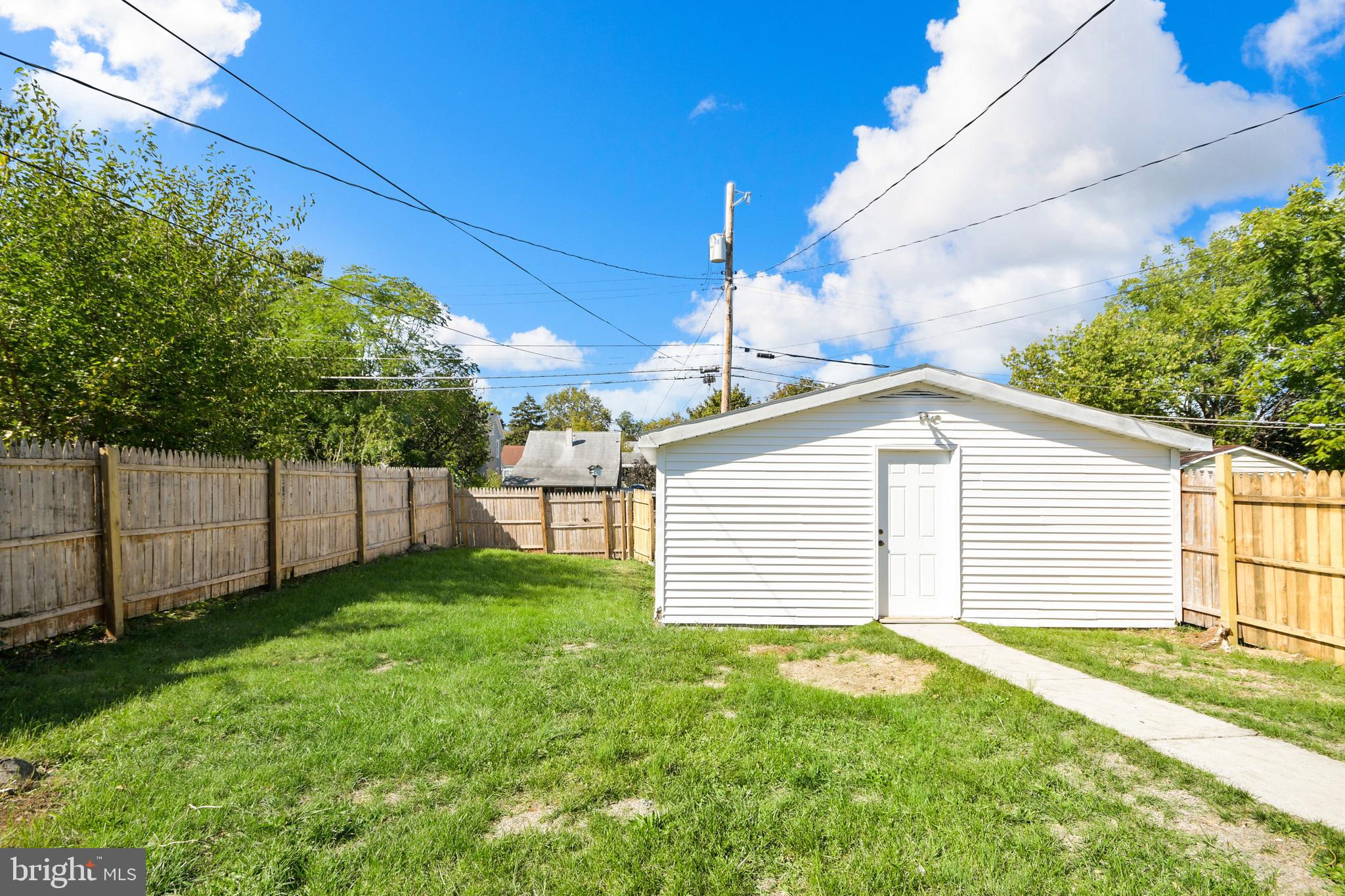 HAGERSTOWN - Residential